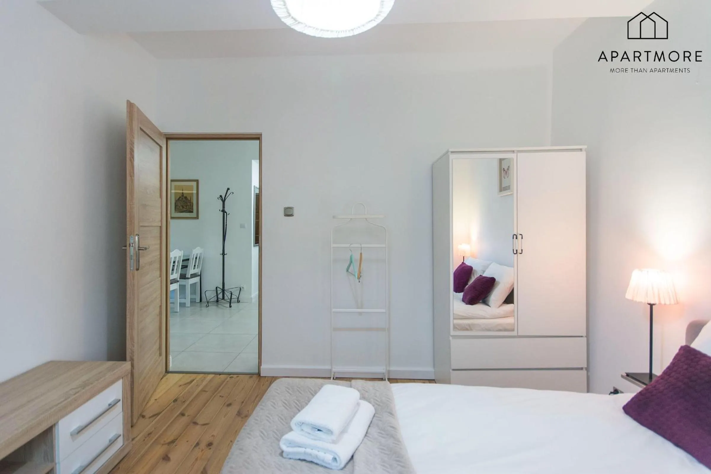 Bed in Old Town by Apartmore