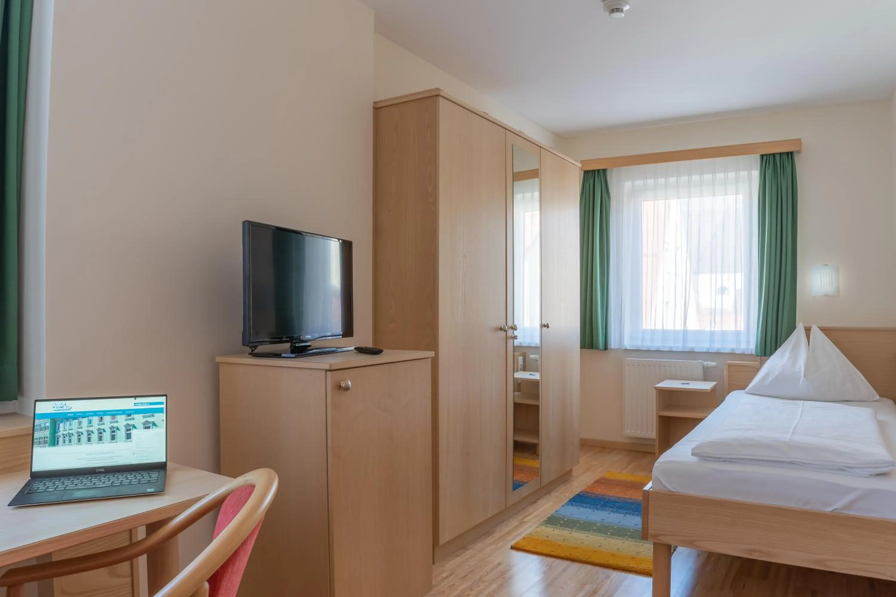 Bed in Hotel Kindler 2,0 Self-Check-In