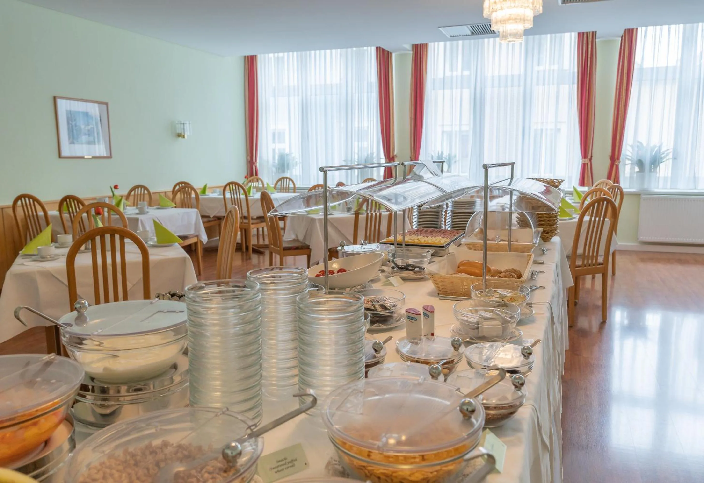 Food and drinks in Hotel Kindler 2,0 Self-Check-In