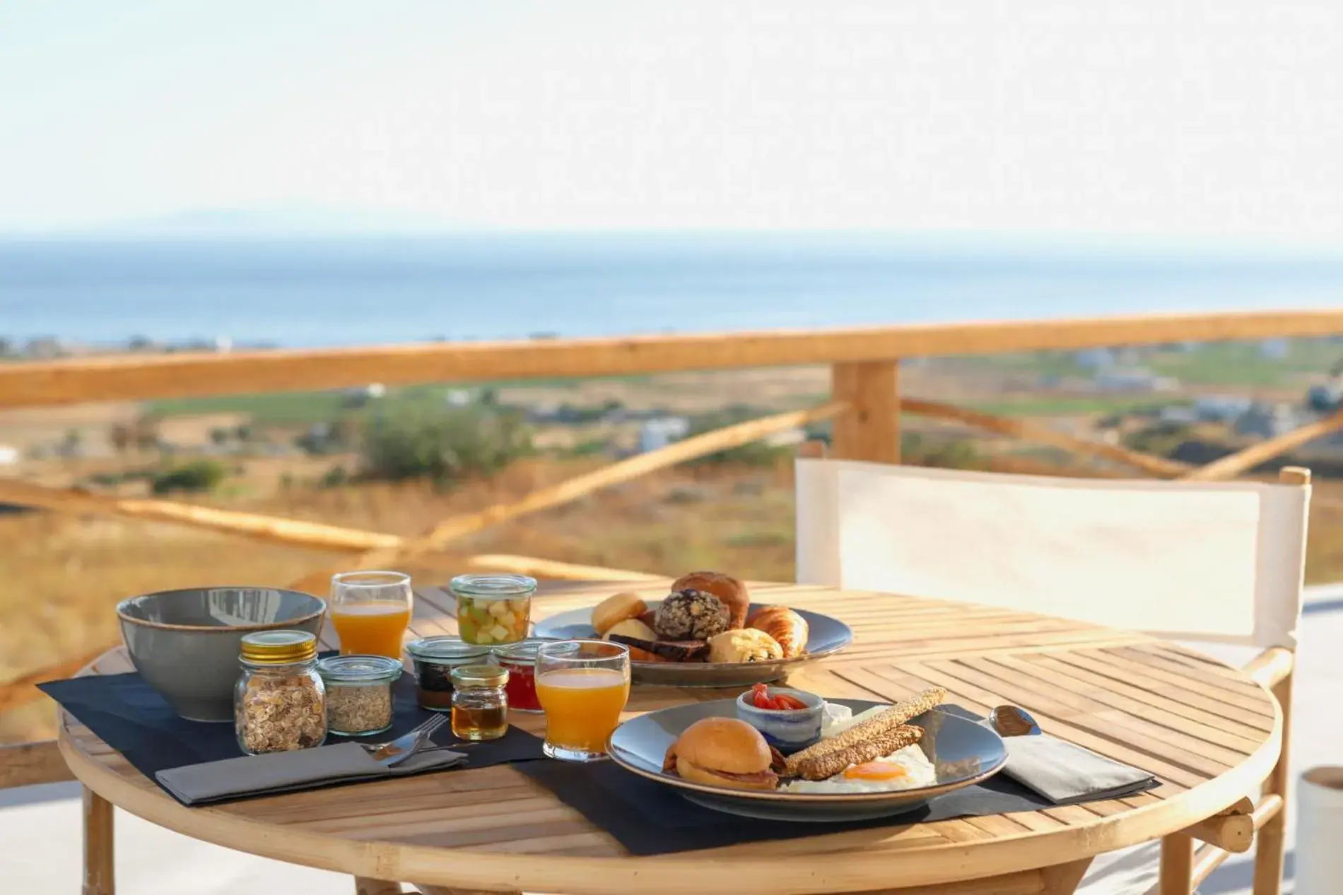 Food and drinks in Secret View Hotel Food and drinks in Secret View Hotel