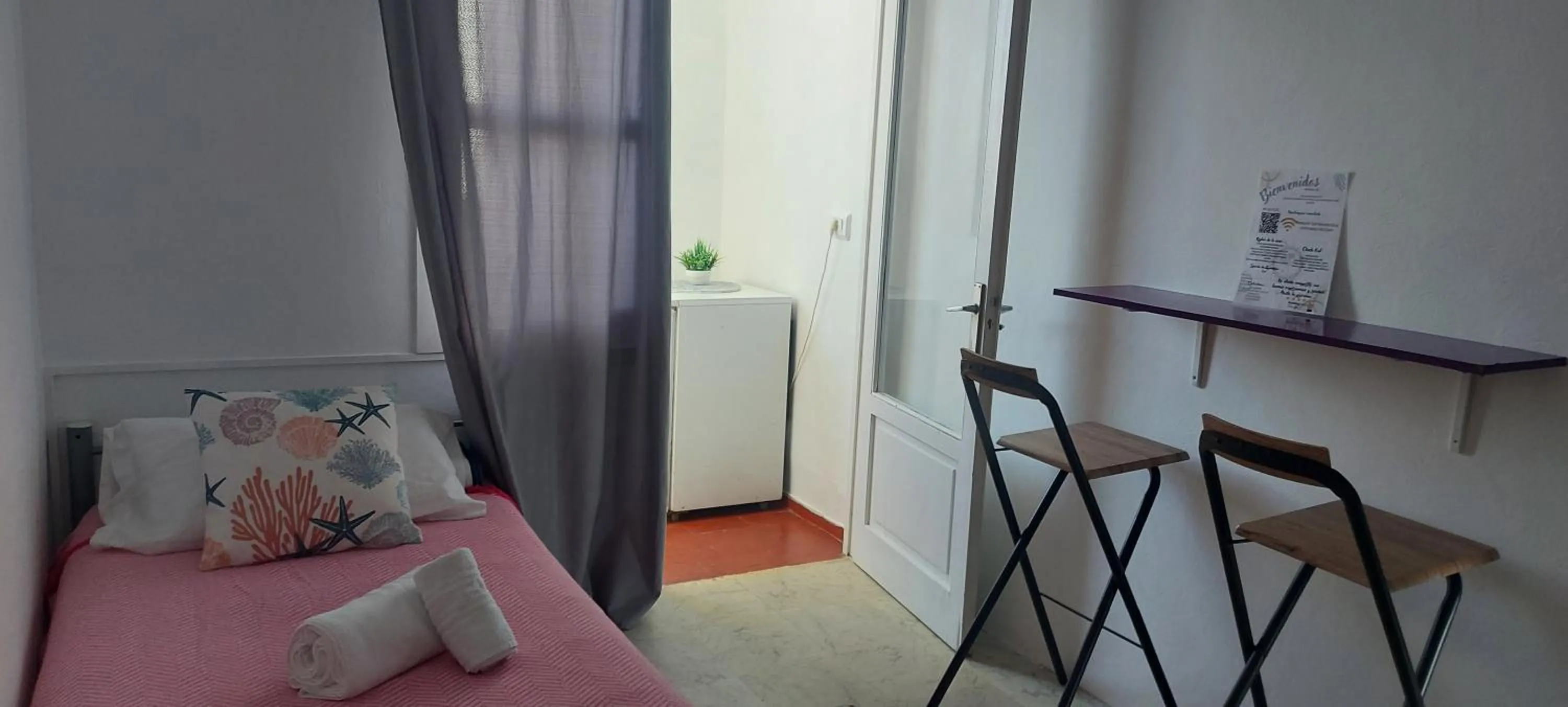 Photo of the whole room, Bed in Coordenadas Ibiza