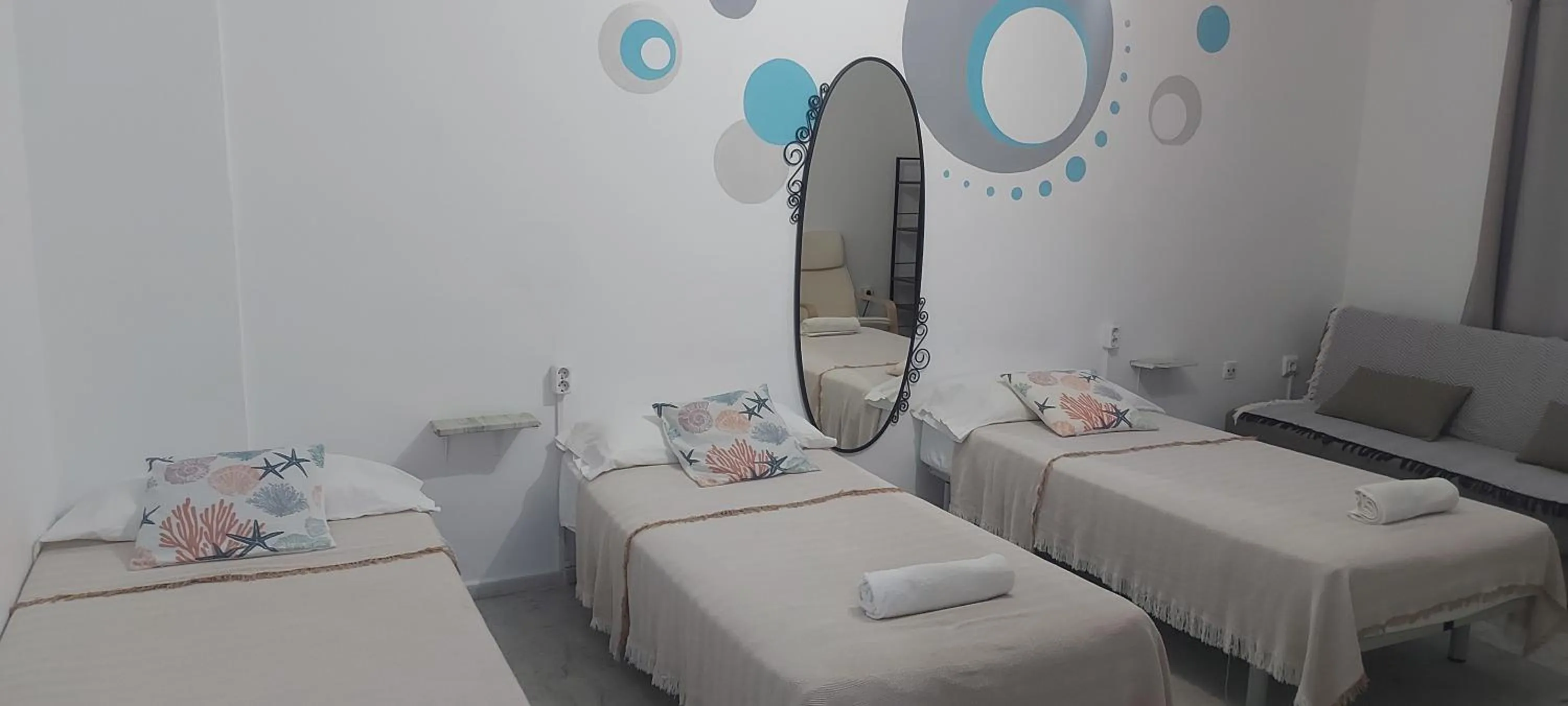 Photo of the whole room, Bed in Coordenadas Ibiza