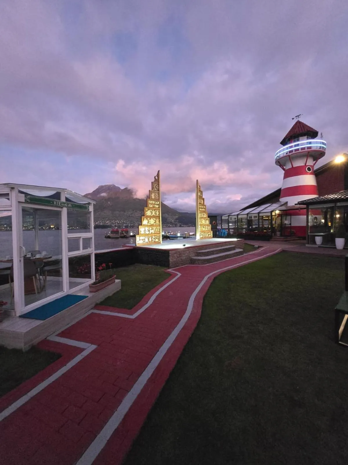 Puertolago Country Inn & Resort