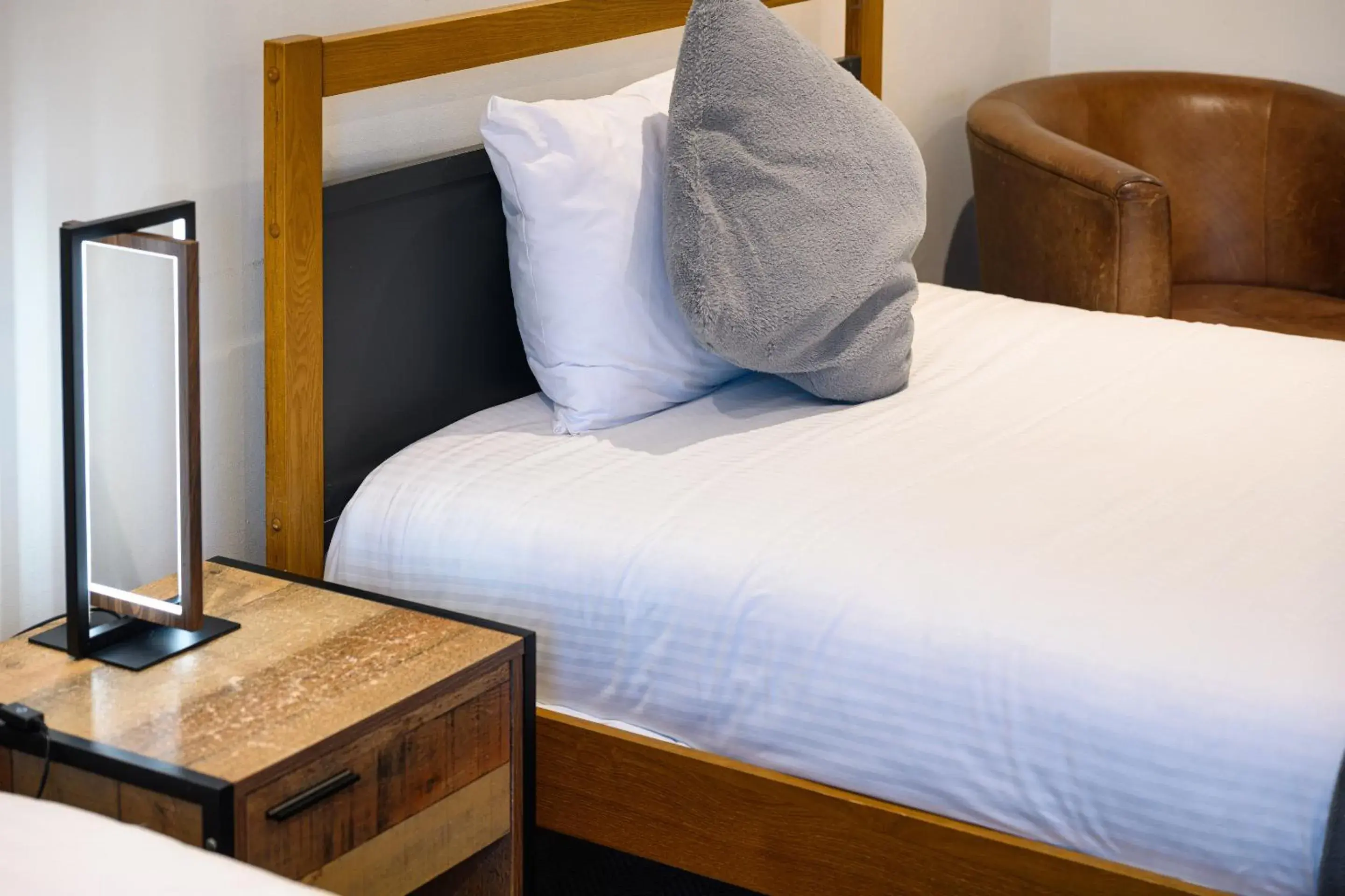 Bedroom, Bed in The Victoria Inn Bedroom, Bed in The Victoria Inn