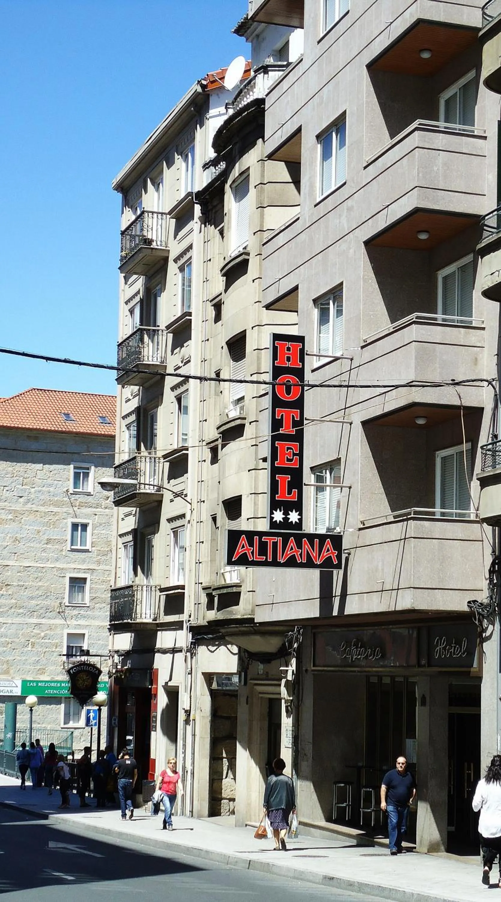 Facade/entrance in Hotel Altiana