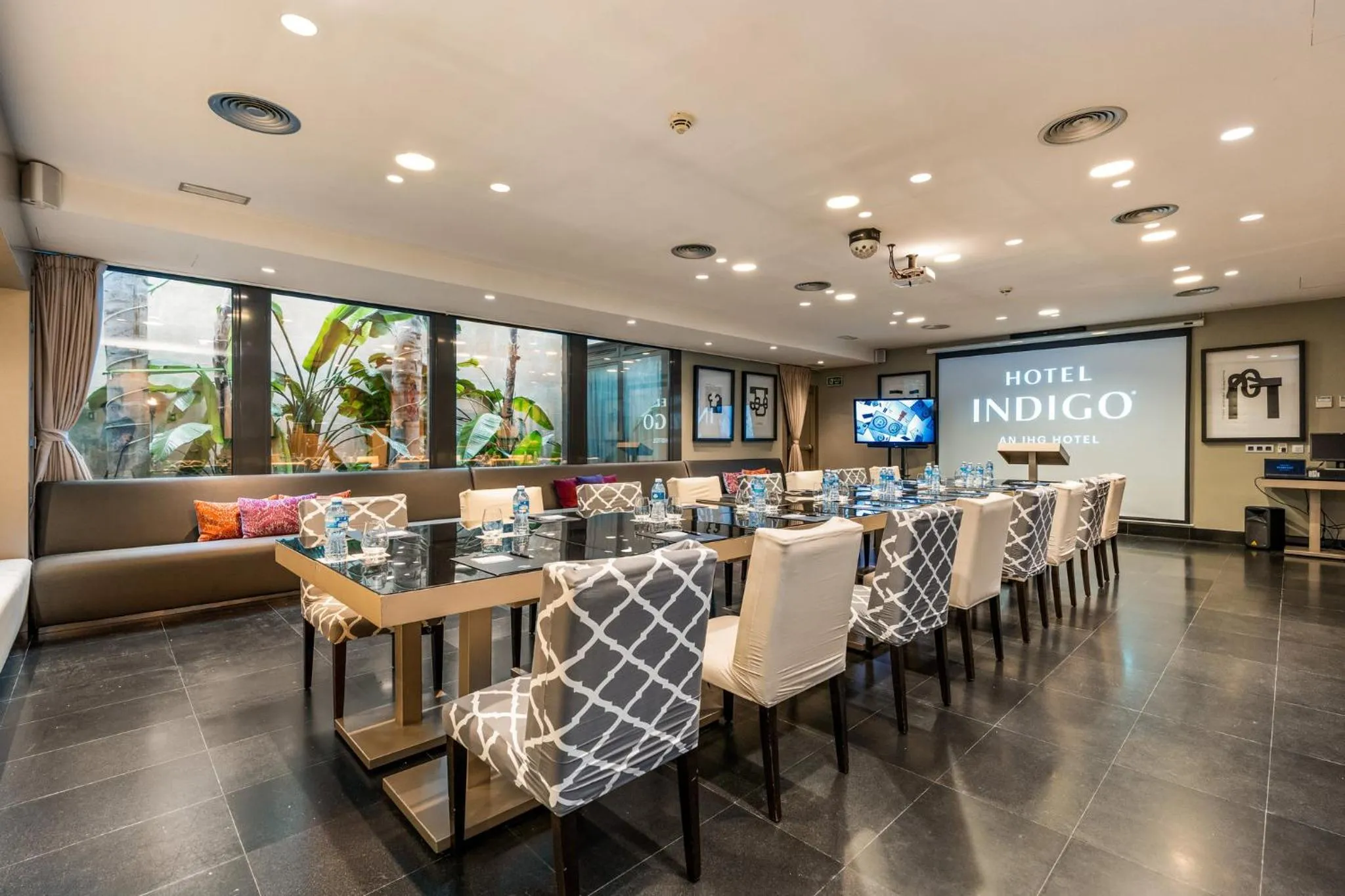 Meeting/conference room in Hotel Indigo Barcelona - Plaza Catalunya 4Sup by IHG