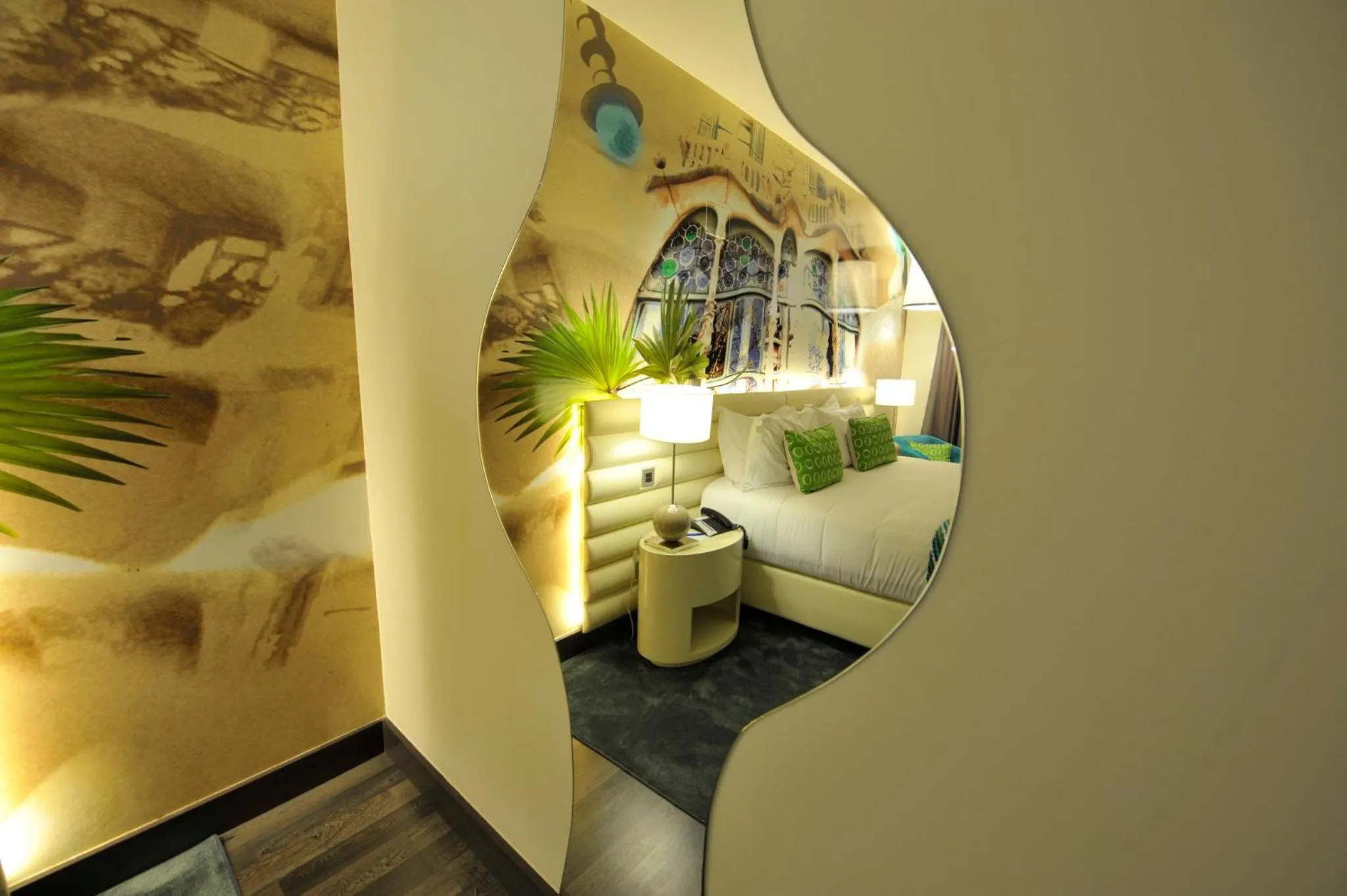 Photo of the whole room in Hotel Indigo Barcelona - Plaza Catalunya 4Sup by IHG