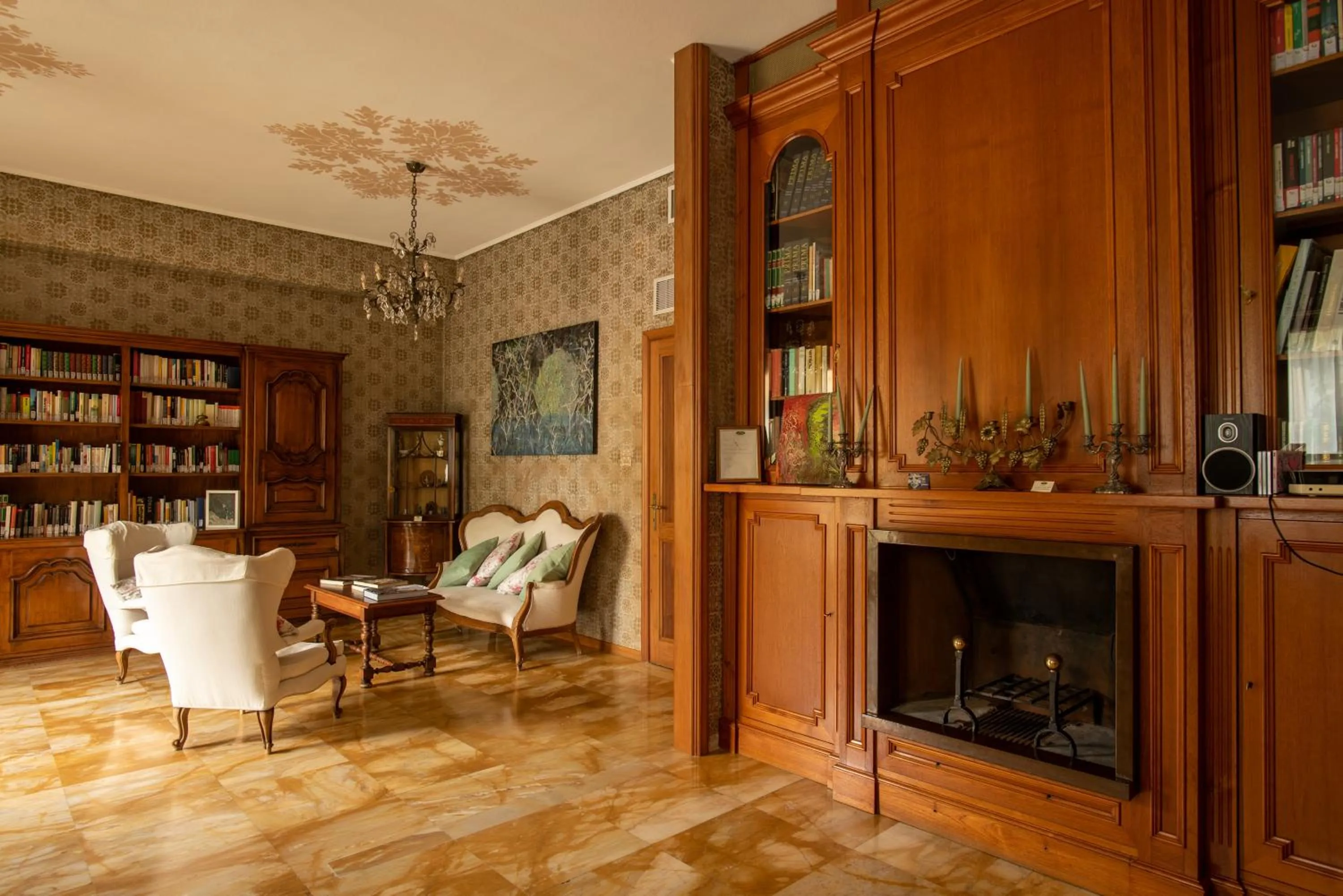 Library in Locanda dei Buoni e Cattivi