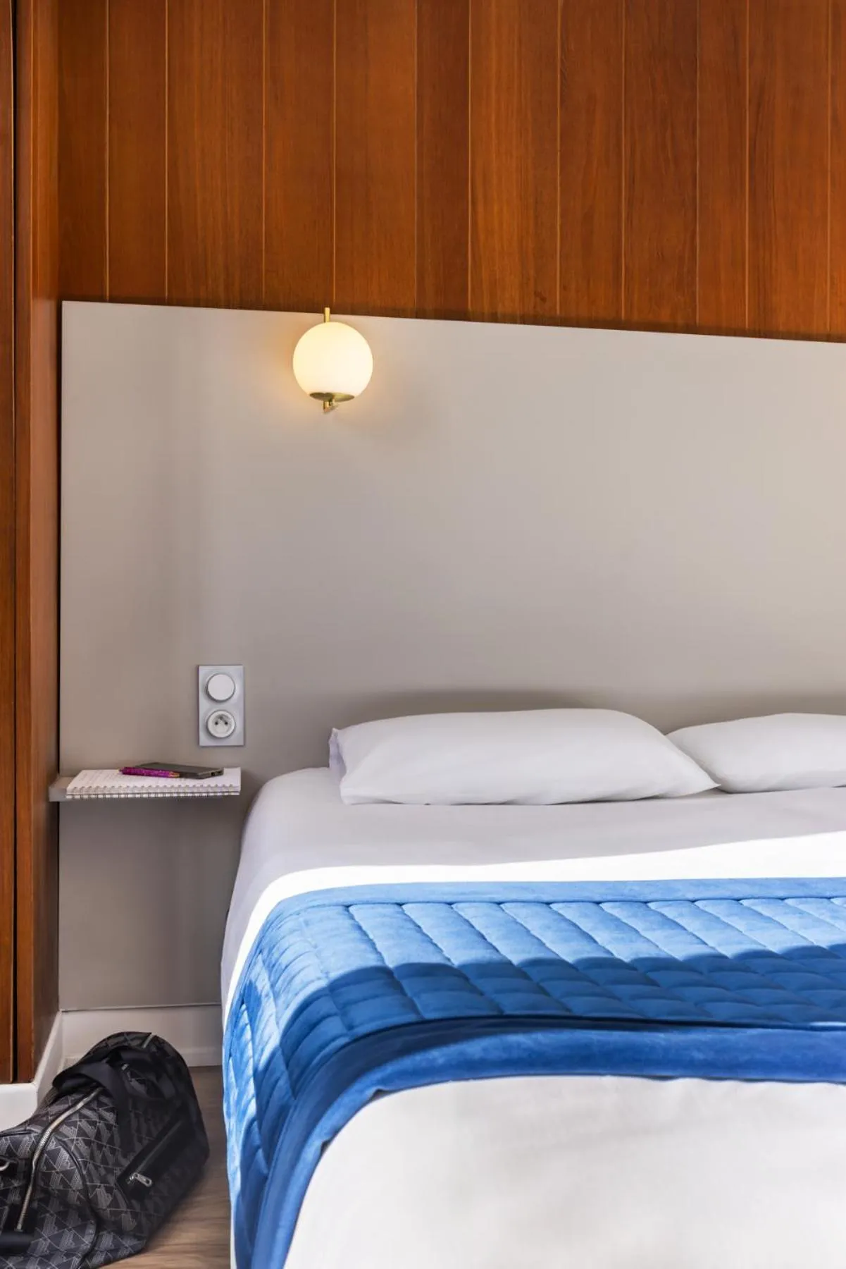 Bed in Hotel Bristol Metz Centre Gare