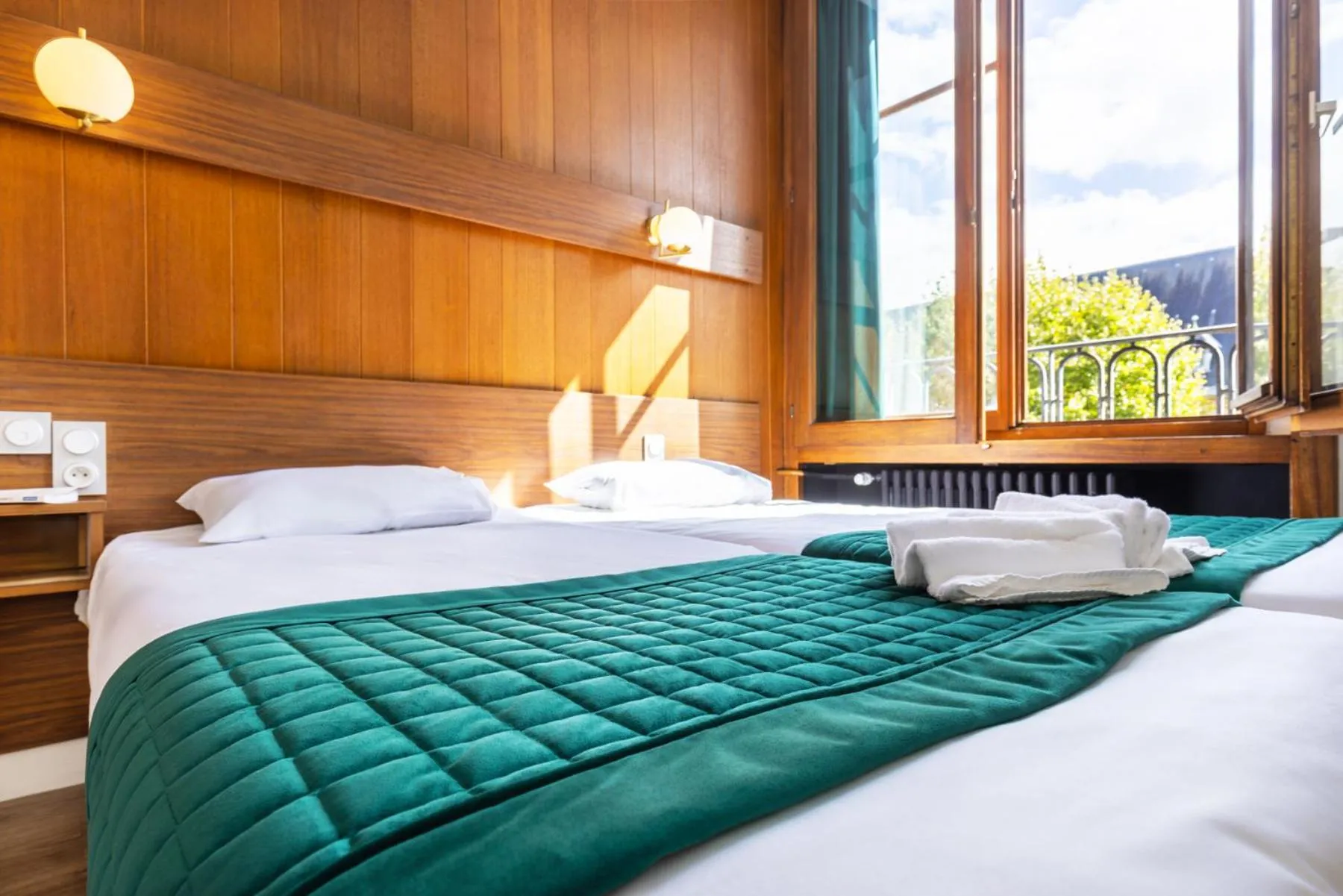 Bed in Hotel Bristol Metz Centre Gare