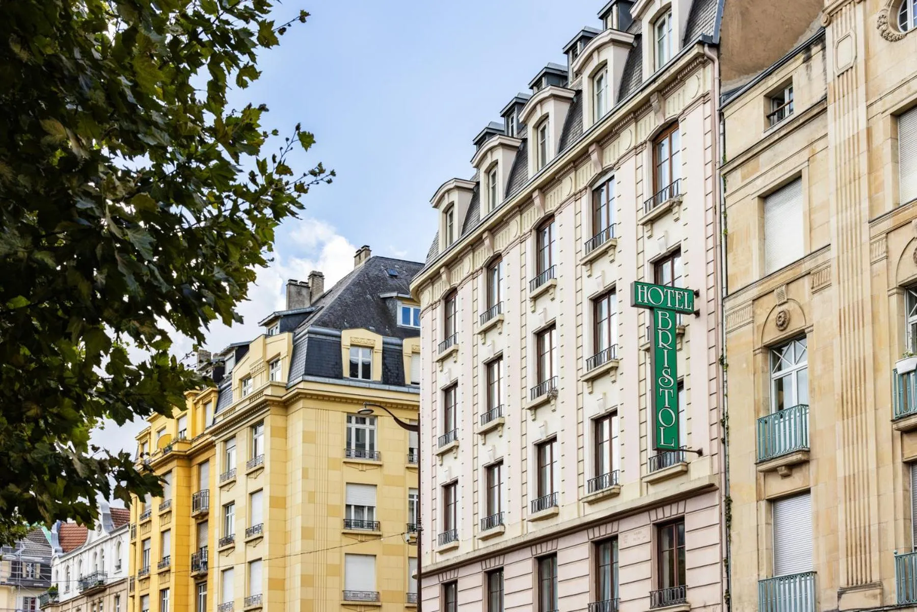 Property building in Hotel Bristol Metz Centre Gare
