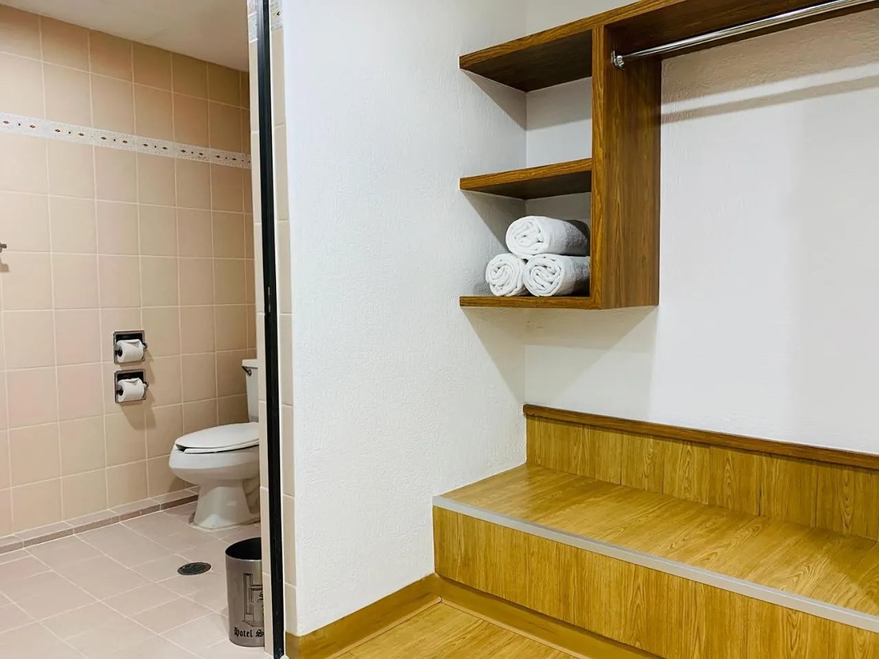 Bathroom in Hotel San Lucas