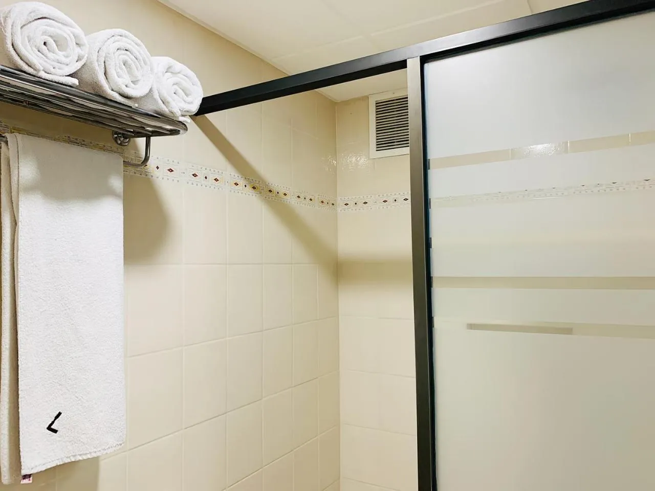 Bathroom in Hotel San Lucas