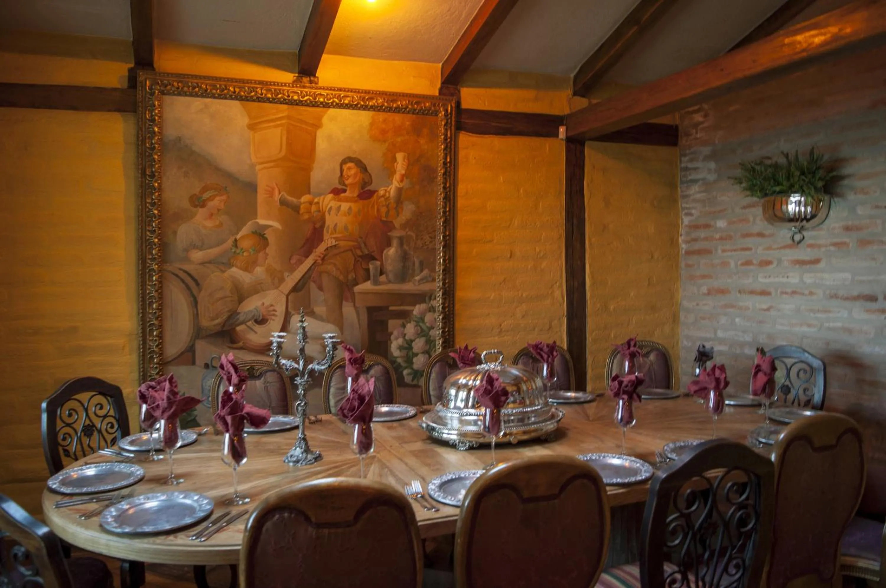 Dining area in Hacienda Rumiloma