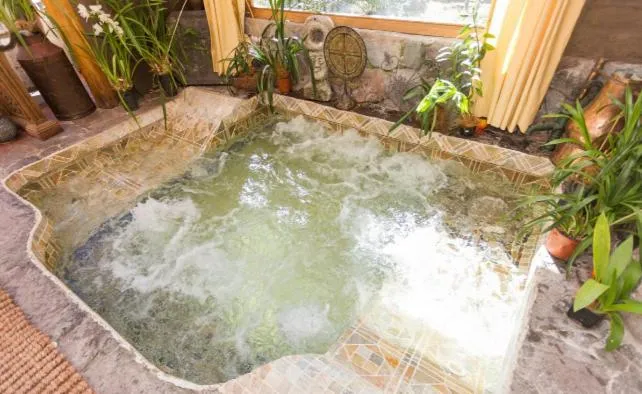 Hot Tub in Hacienda Rumiloma
