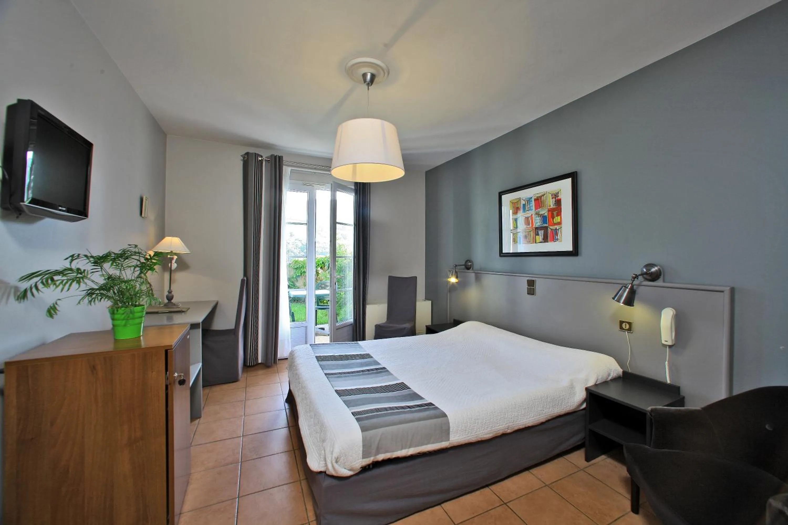 Hotel Restaurant du Fronton - Maison Bonnet