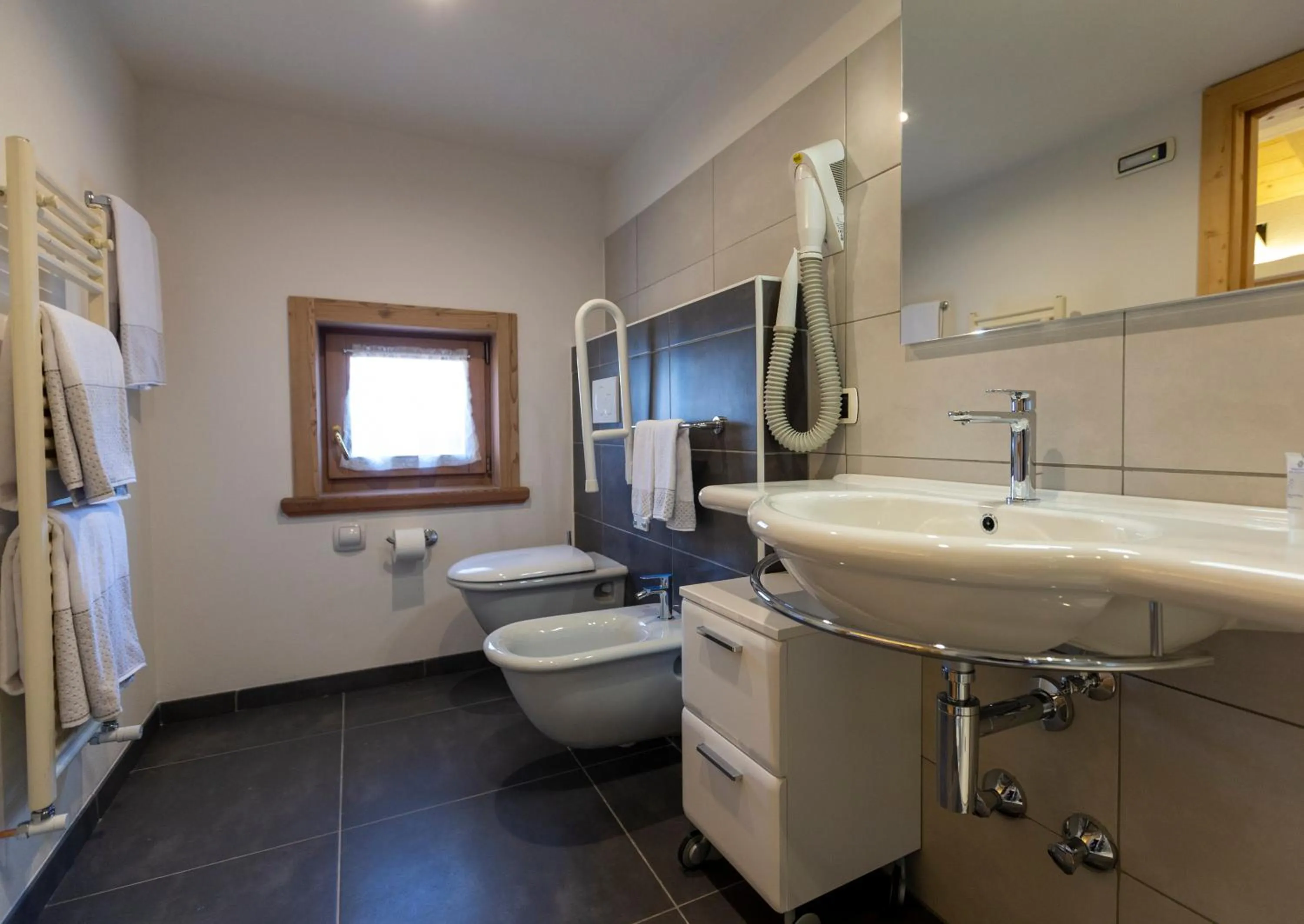 Toilet, Bathroom in Hotel "La Suisse"