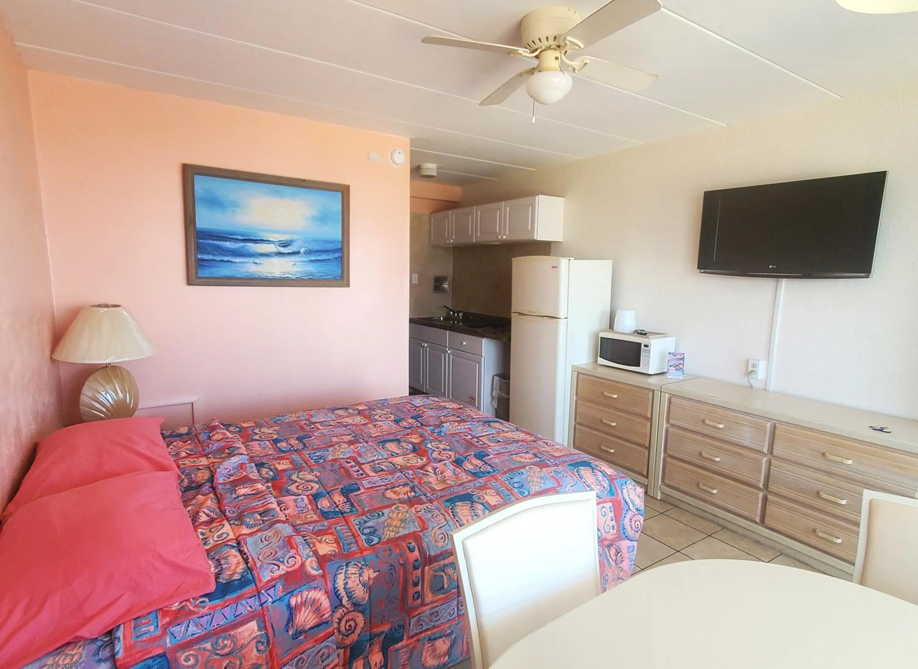 Caprice Motel - Wildwood