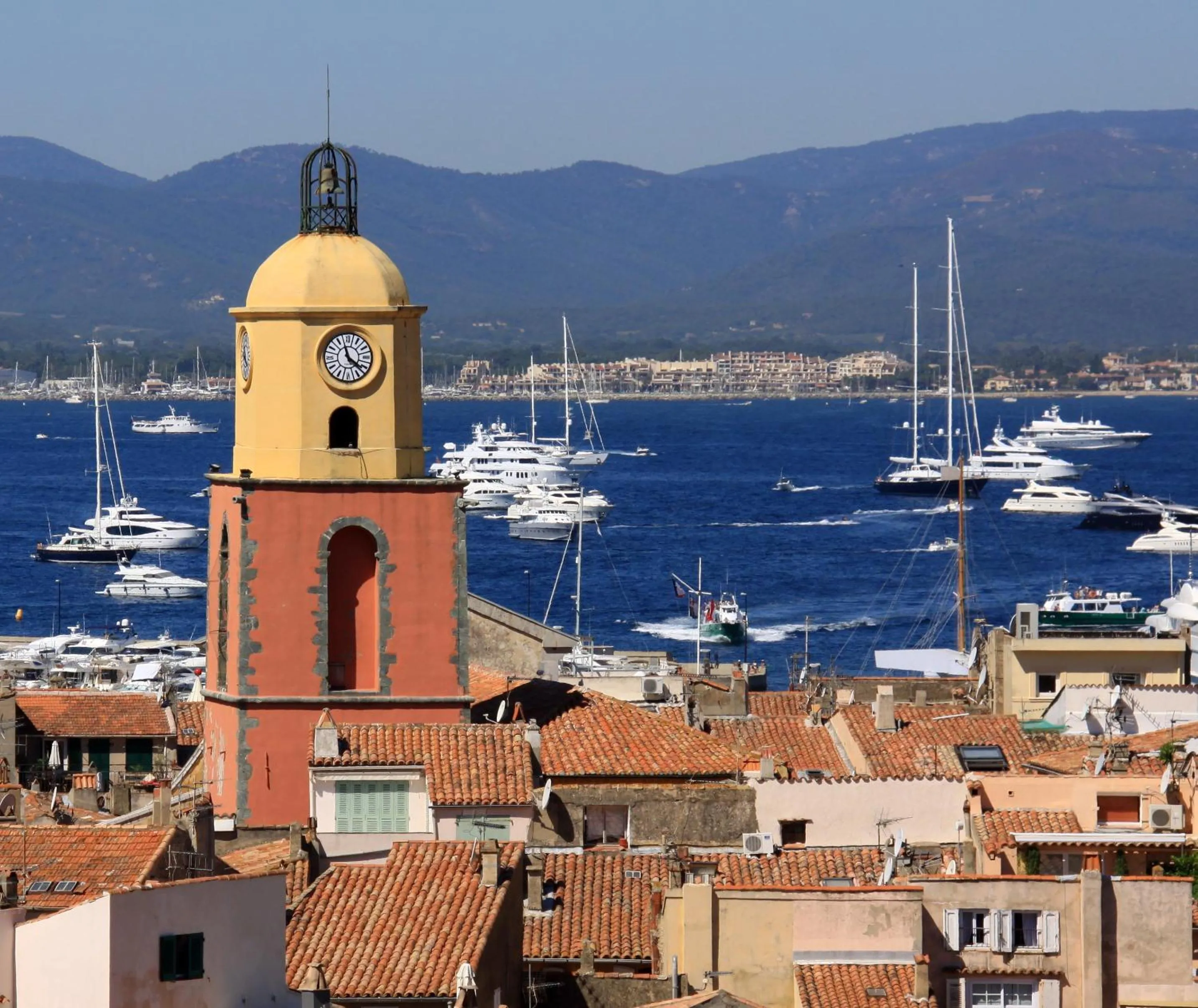 Nearby landmark in B&B Les Grillons