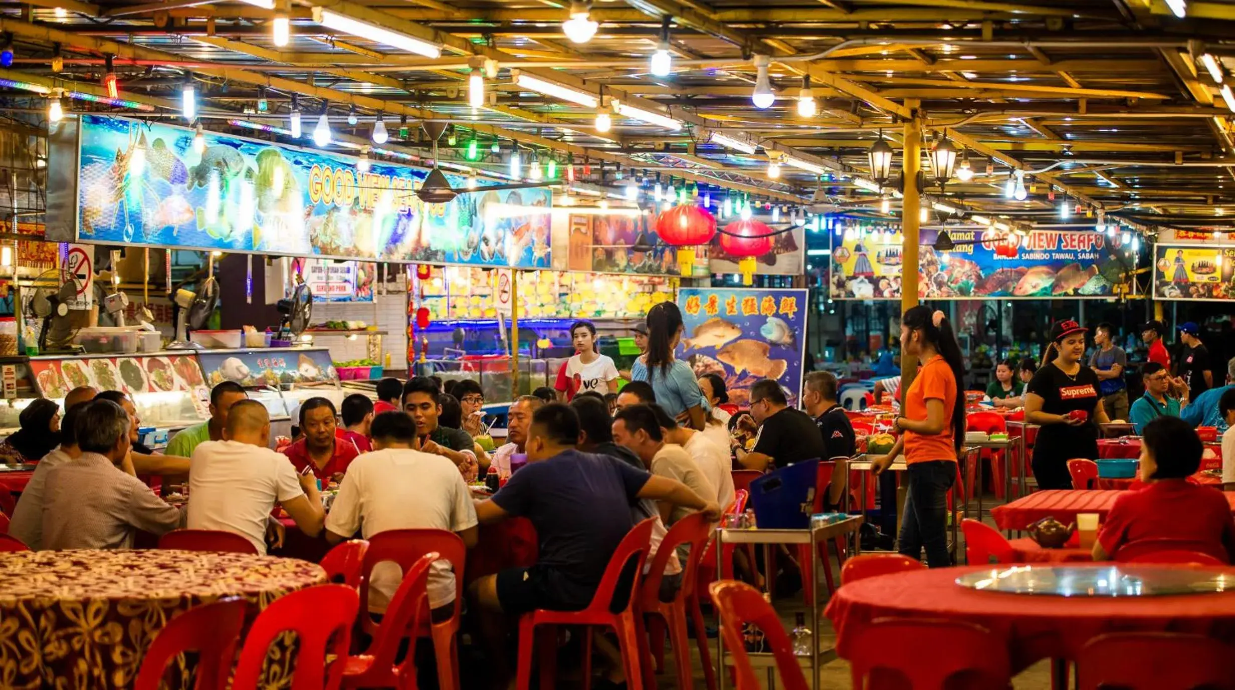 Restaurant/places to eat in Pertama Lodge Restaurant/places to eat in Pertama Lodge