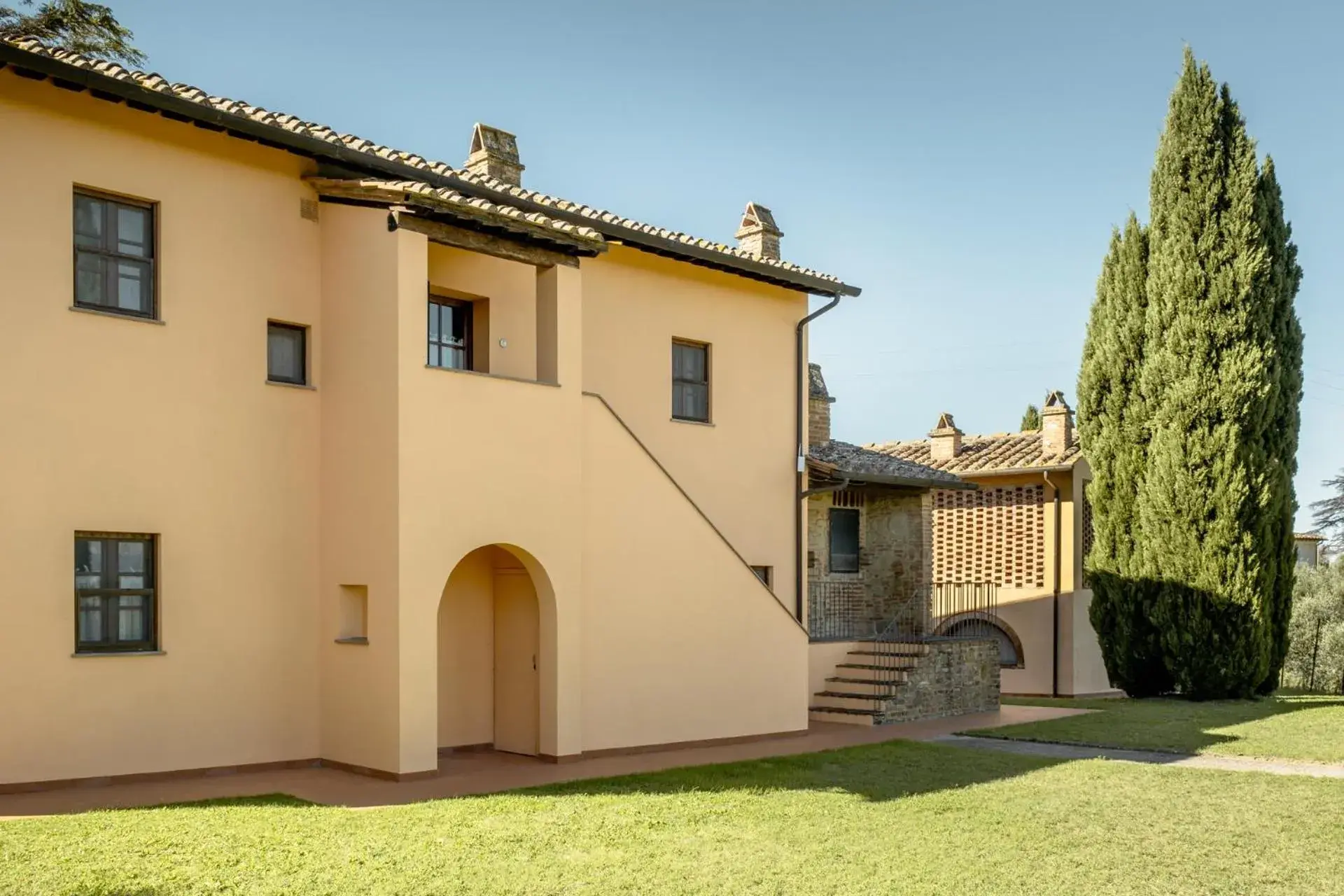 Three-Bedroom Apartment in Fattoria di Colleoli Three-Bedroom Apartment in Fattoria di Colleoli