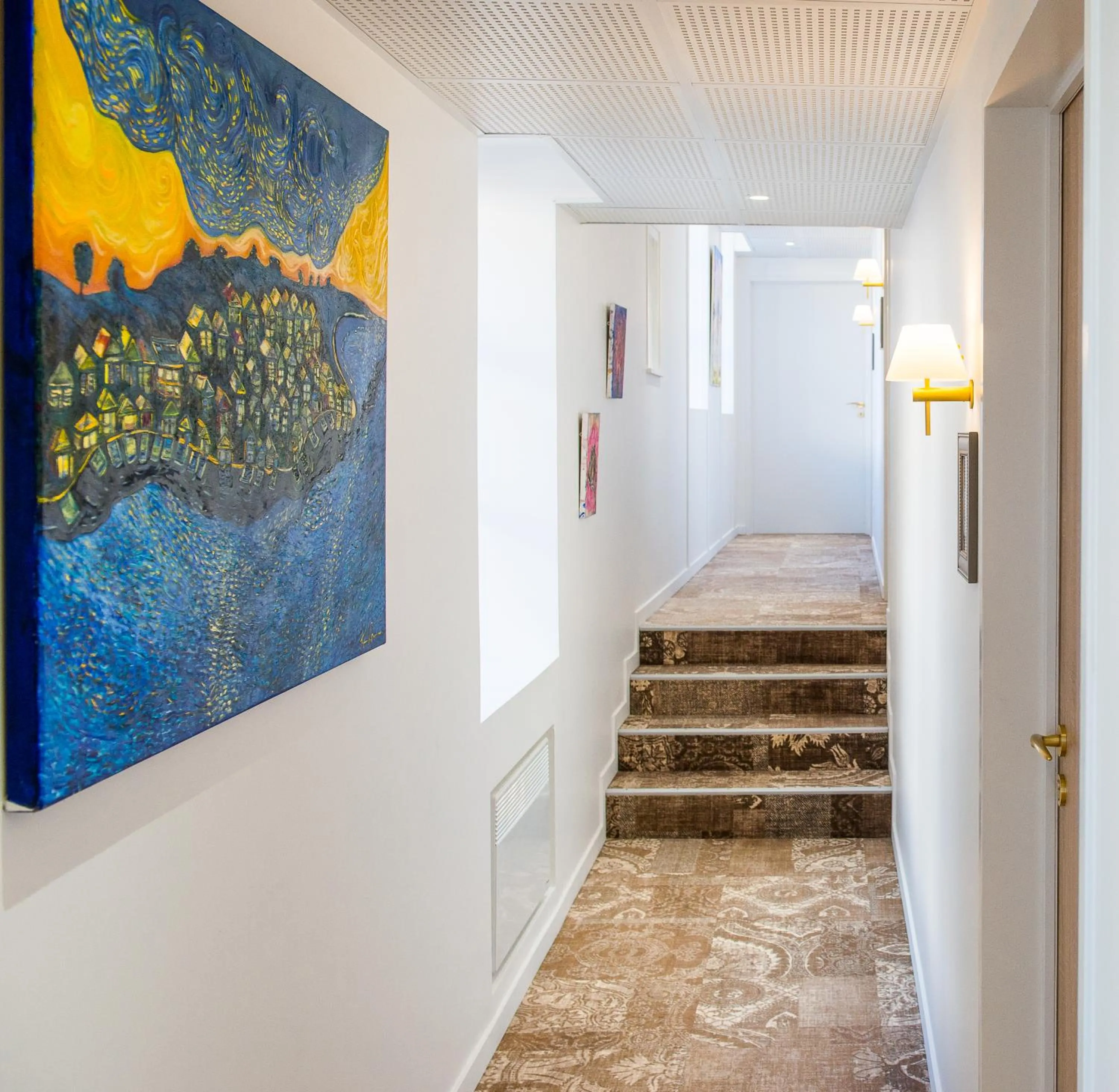 Facade/entrance in Logis Hôtel Le Tilia