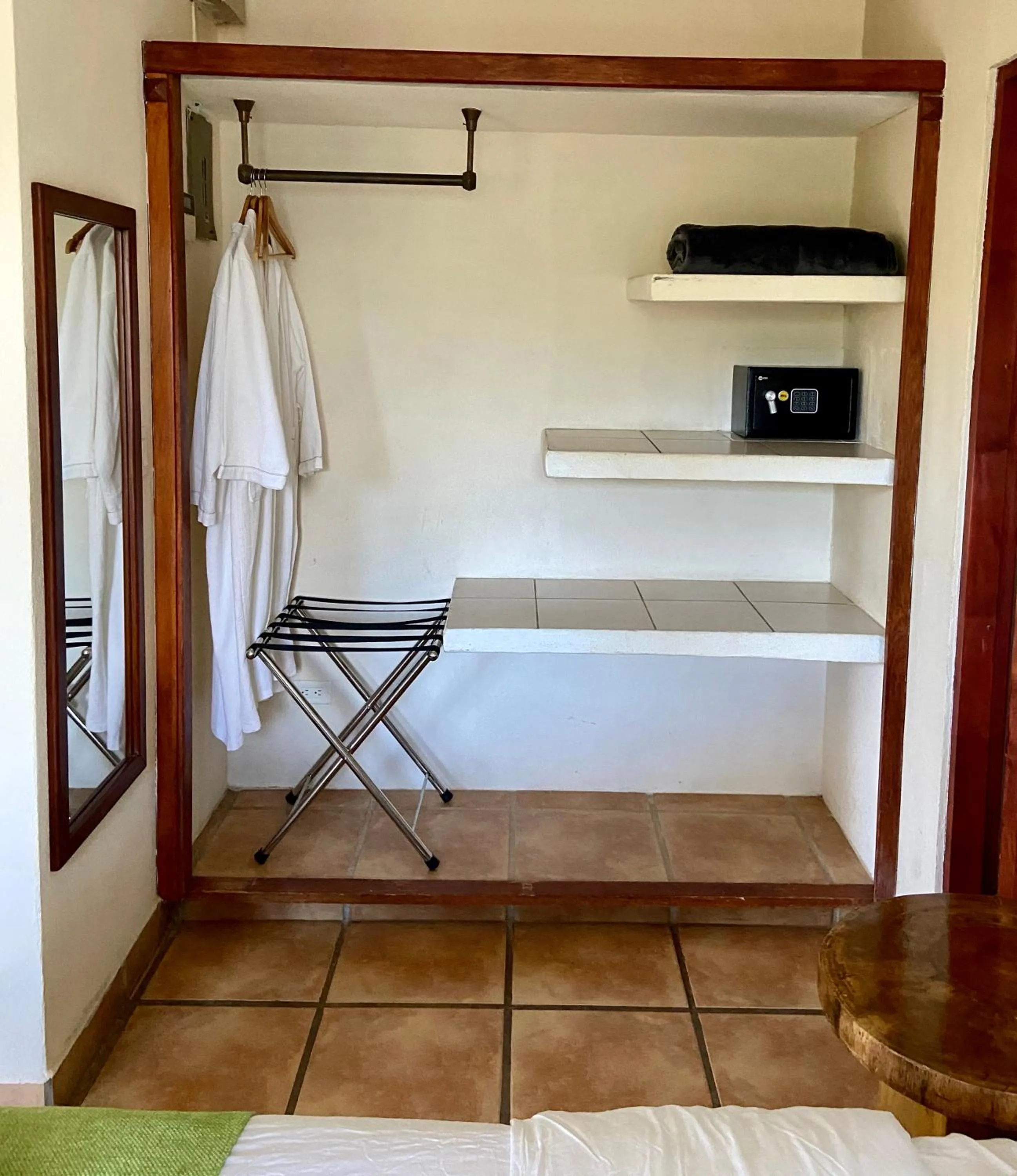 safe in Hotel Cantarana