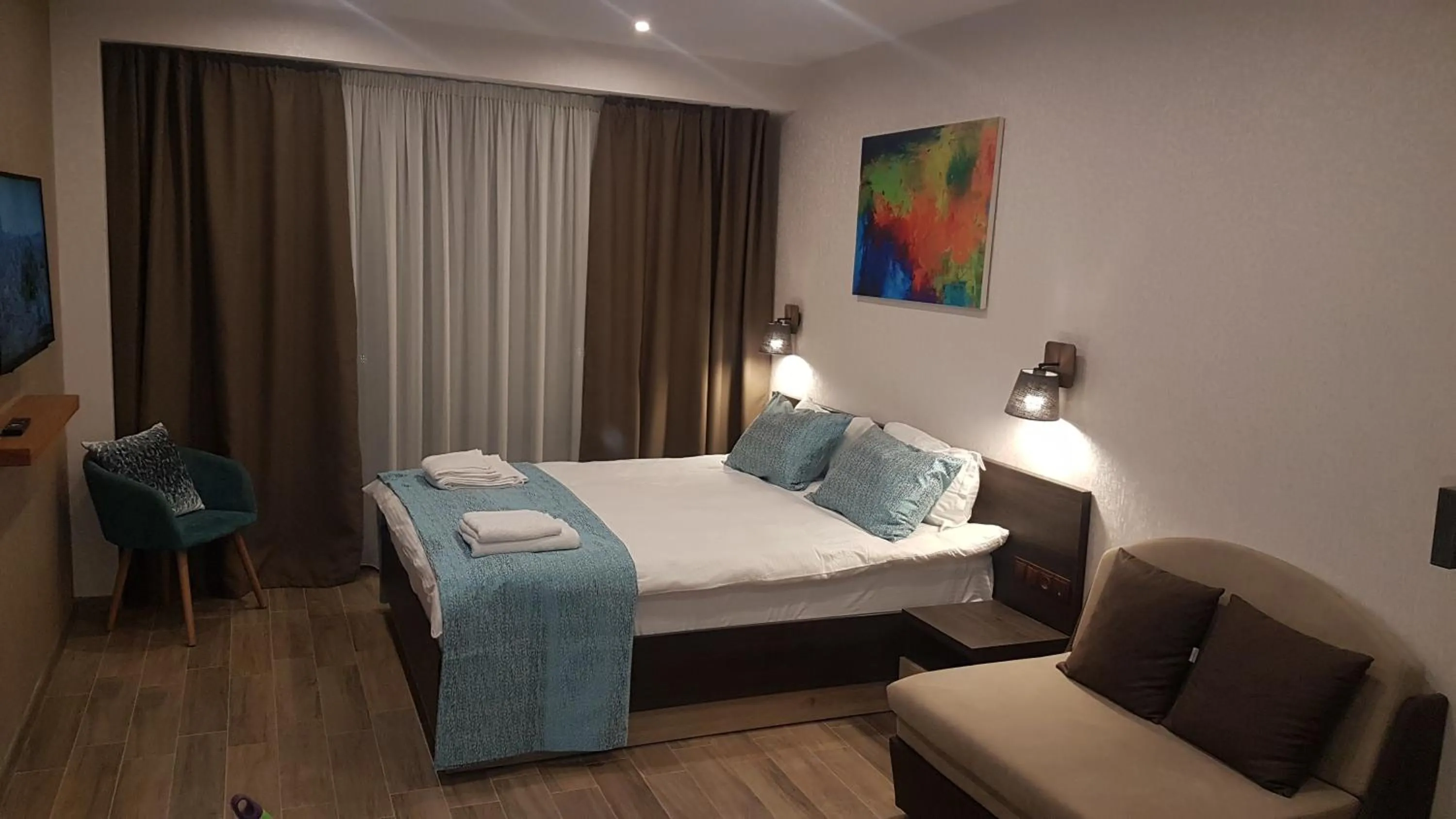 Photo of the whole room, Bed in New Gudauri Loft II studio 553