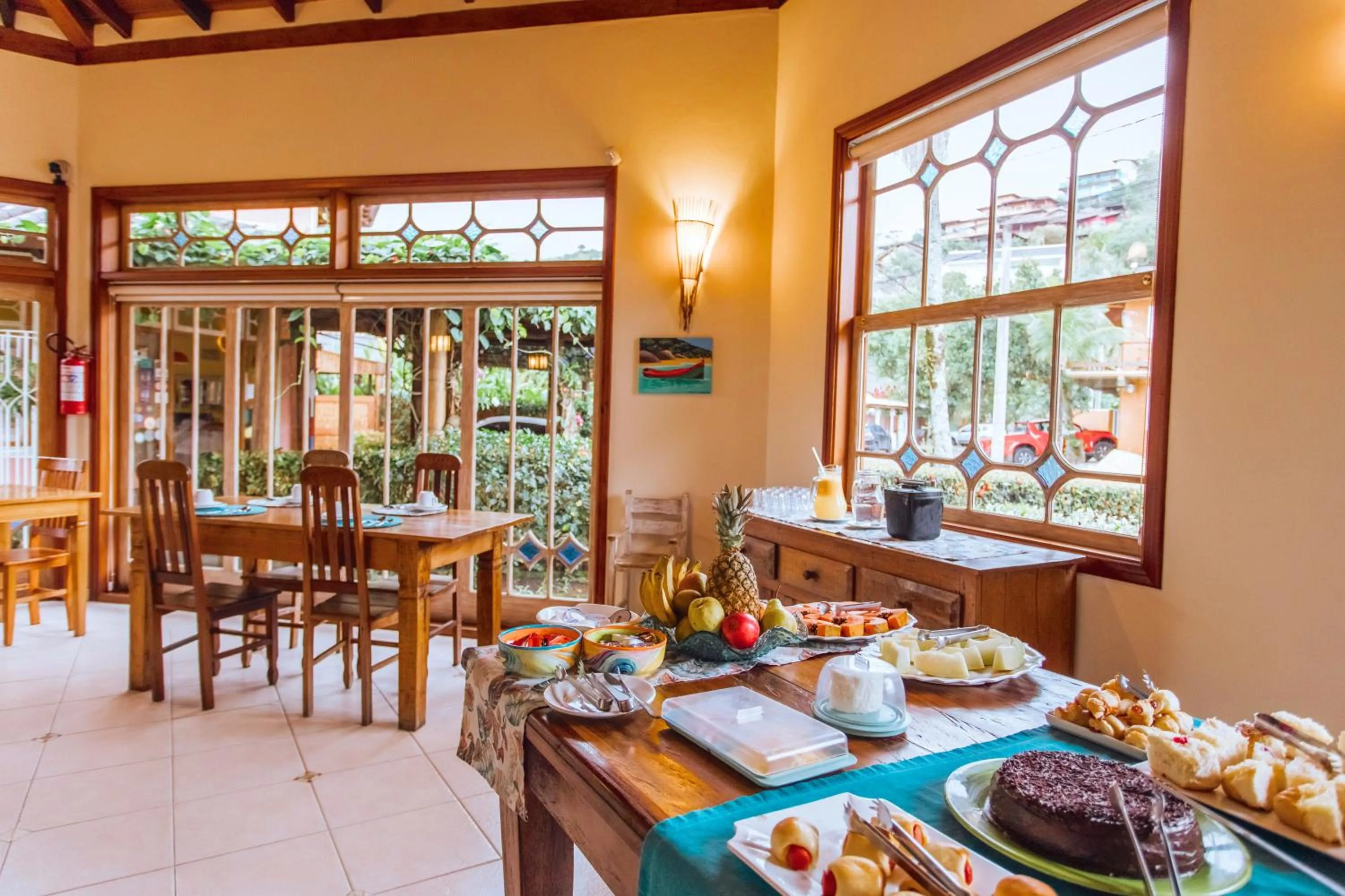 Restaurant/places to eat in VELINN Pousada Villa Caiçara