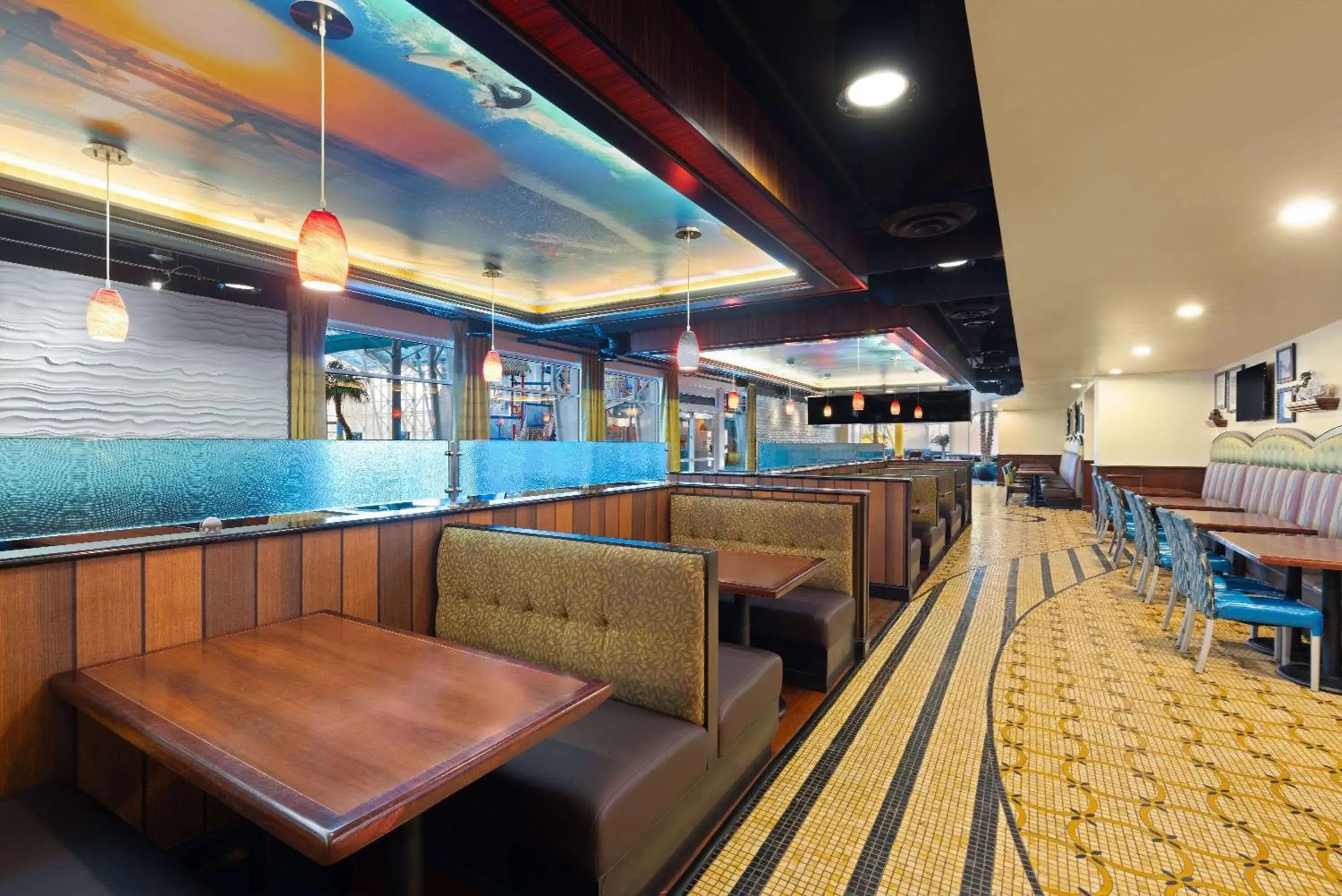 Restaurant/places to eat in La Quinta Inn and Suites by Wyndham at WaTiki Waterpark Restaurant/places to eat in La Quinta Inn and Suites by Wyndham at WaTiki Waterpark