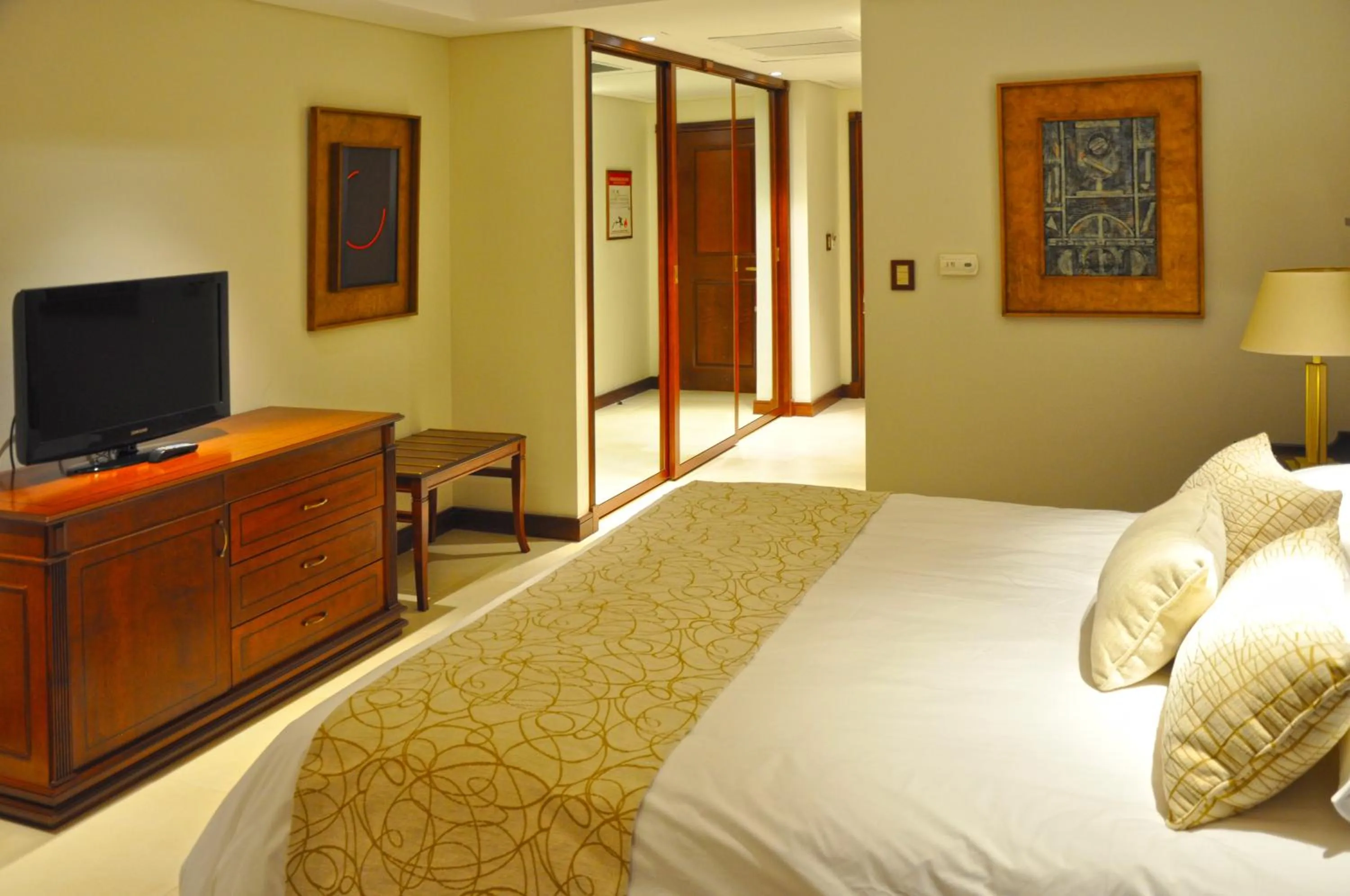 Bed in Gran Amérian Carlos V