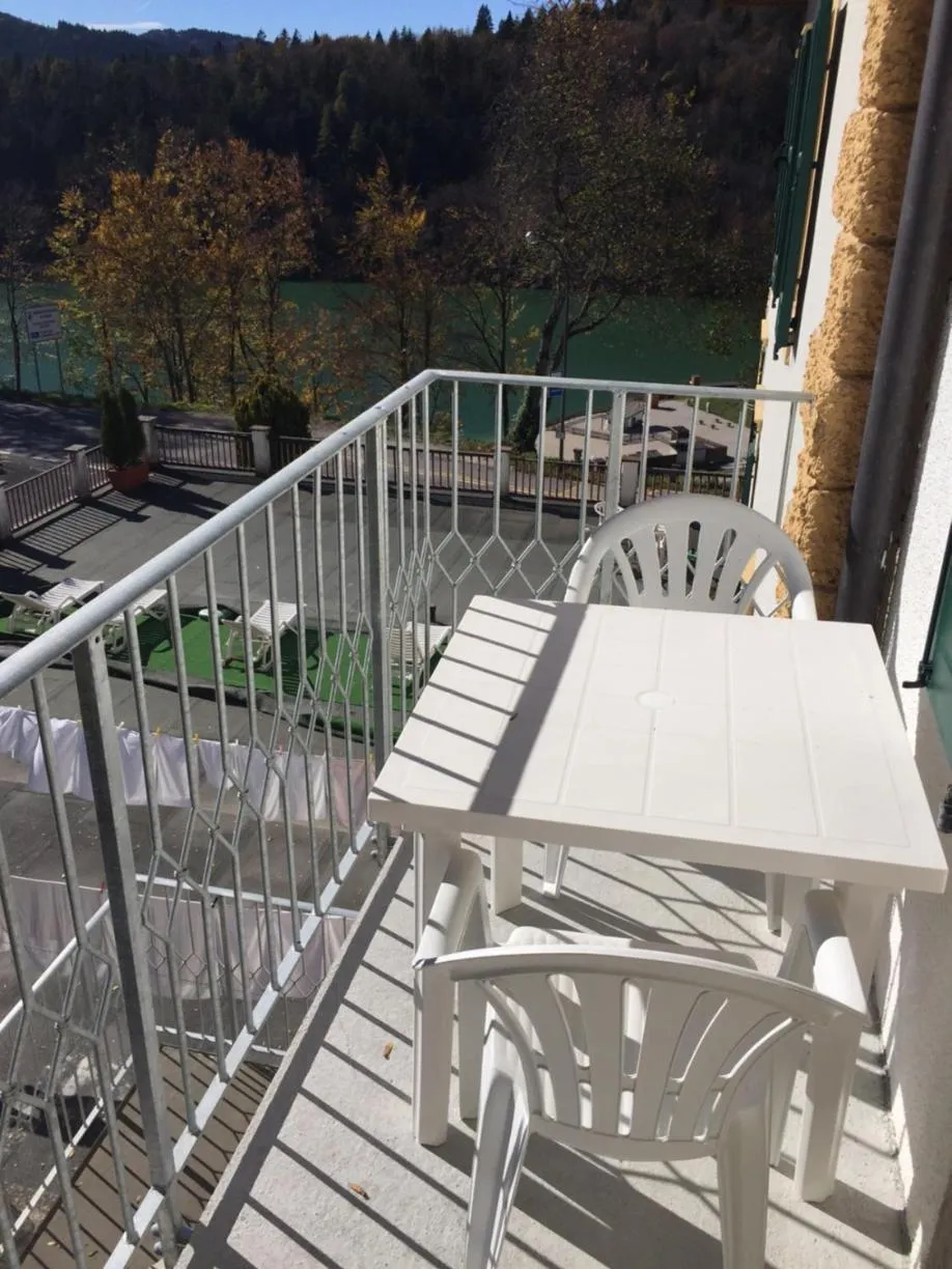 Balcony/Terrace in Hotel du Lac Parc & Residence