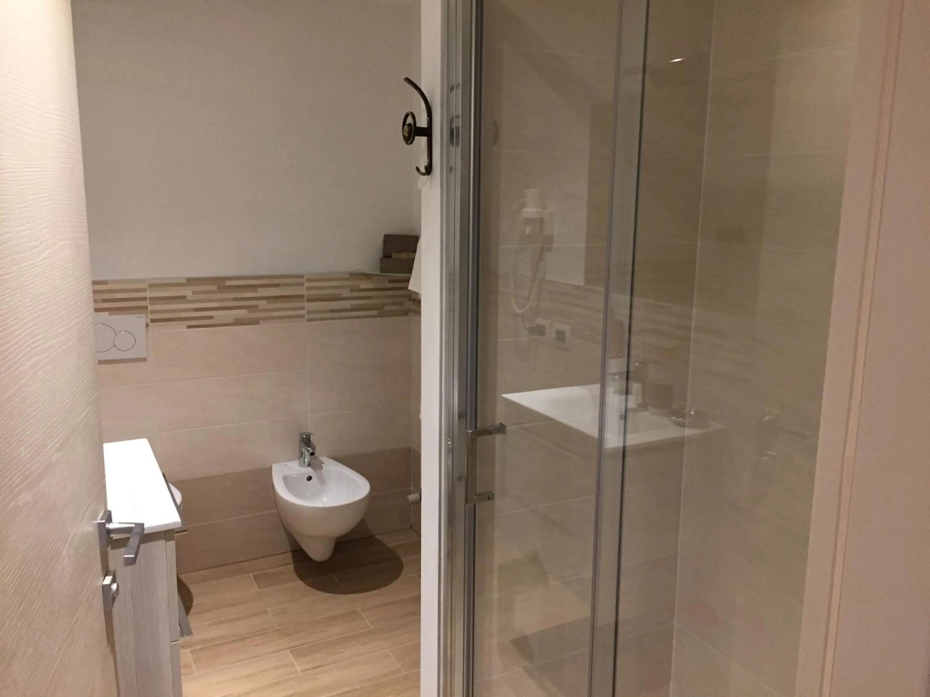 Bathroom in Hotel du Lac Parc & Residence