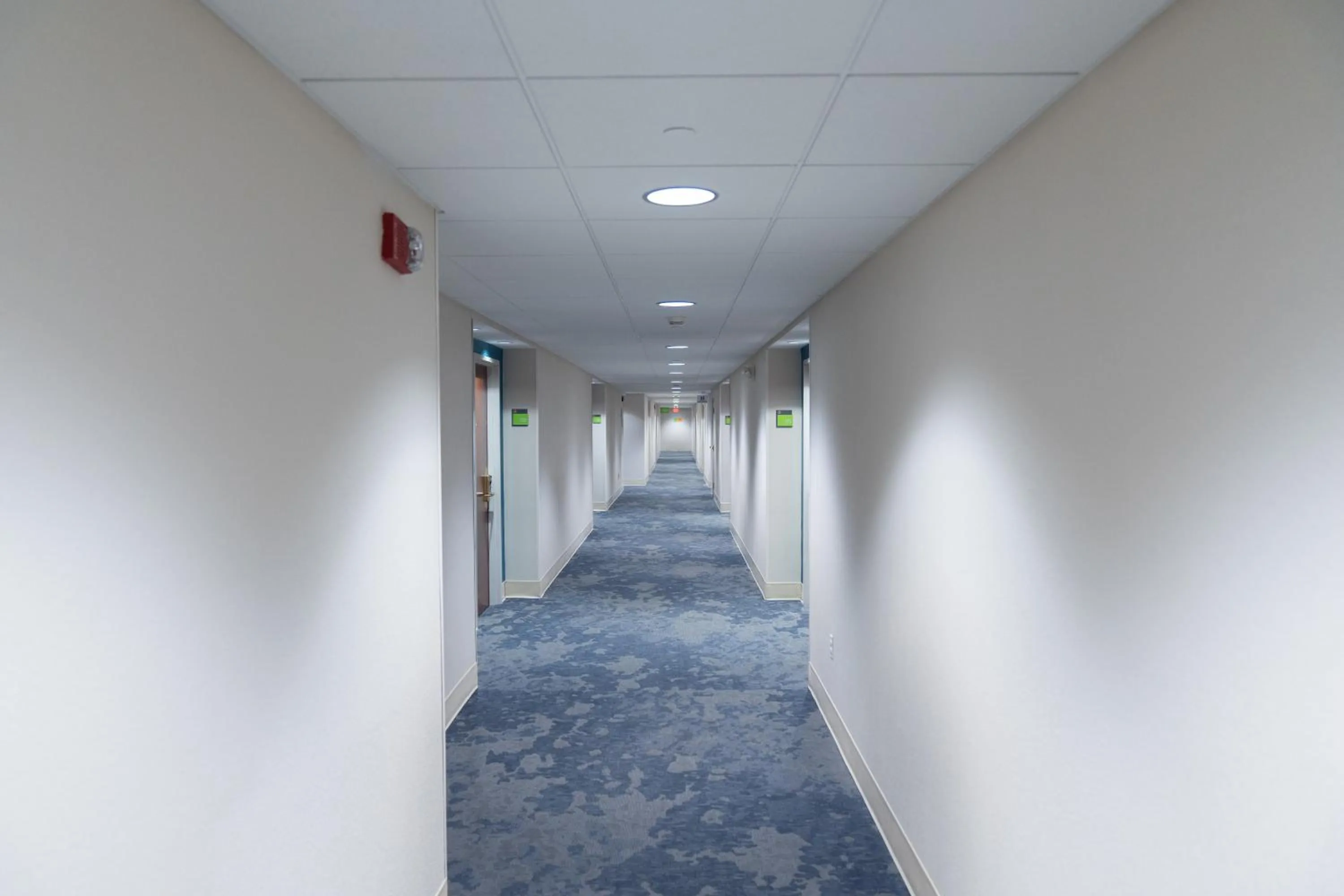 Guests in La Quinta by Wyndham Bannockburn-Deerfield