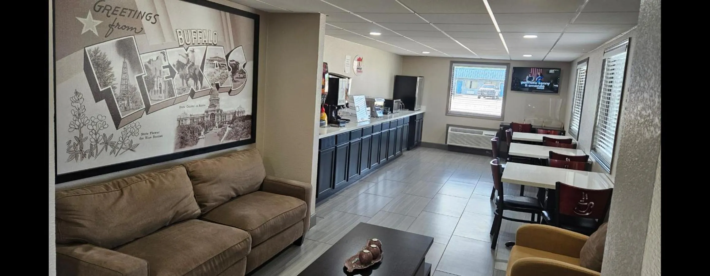 Lobby or reception in Super 8 by Wyndham Buffalo