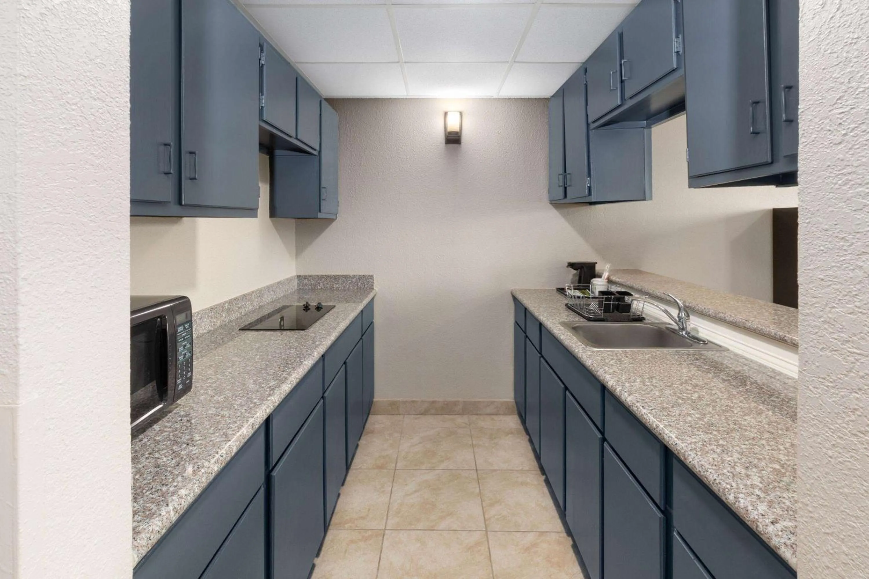 Photo of the whole room in Super 8 by Wyndham Buffalo