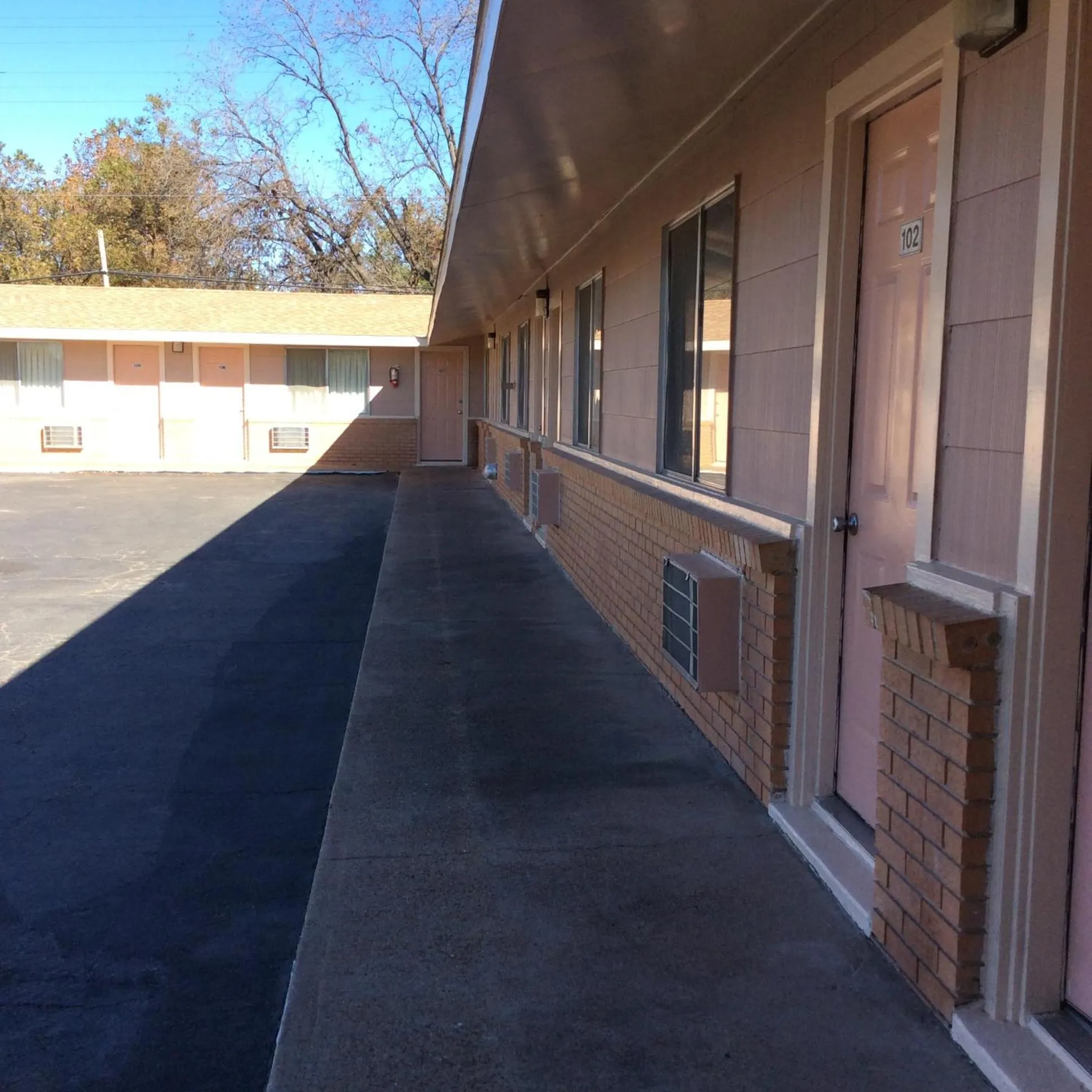 Regency Inn Comanche