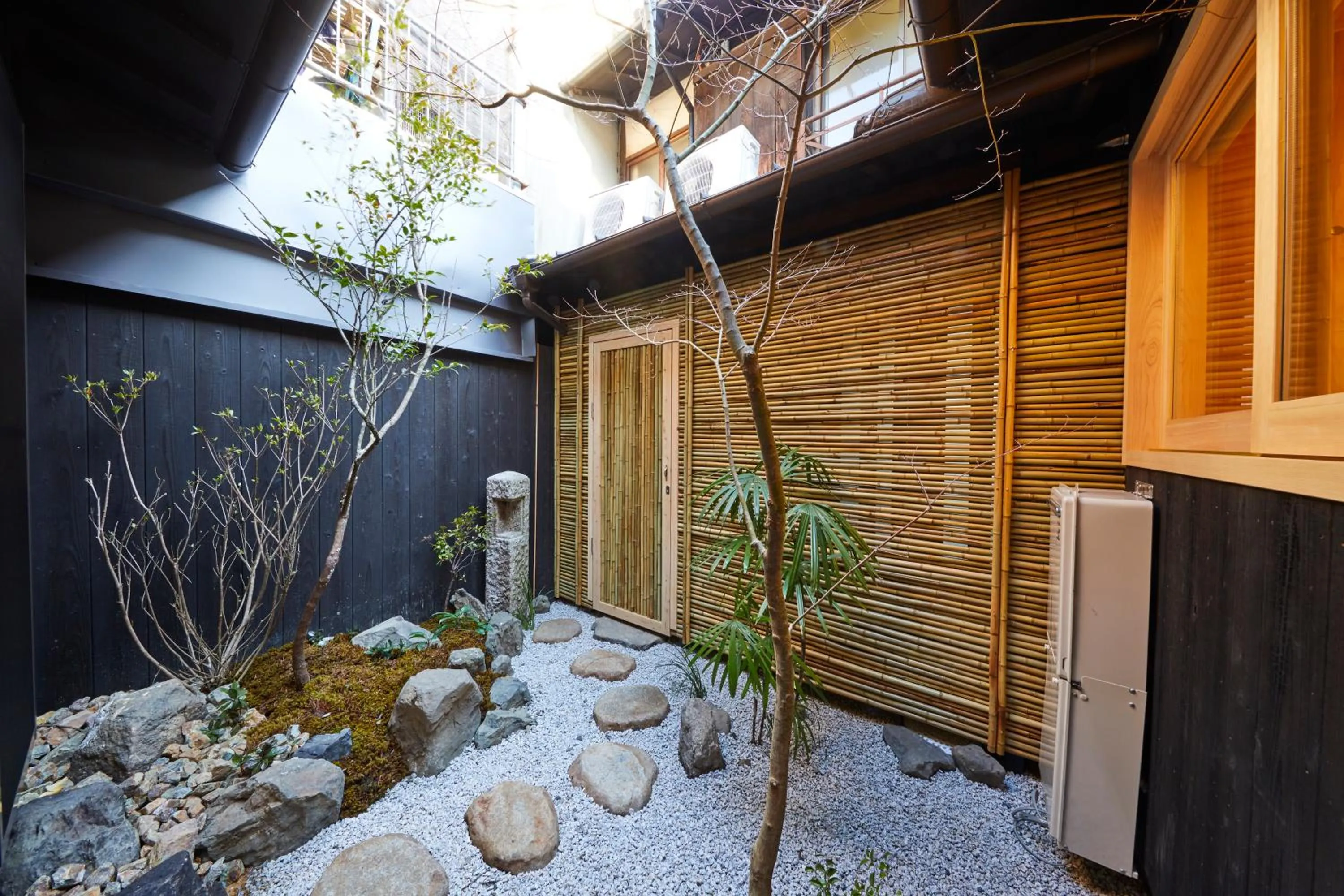 Garden in Rinn Tenjincho