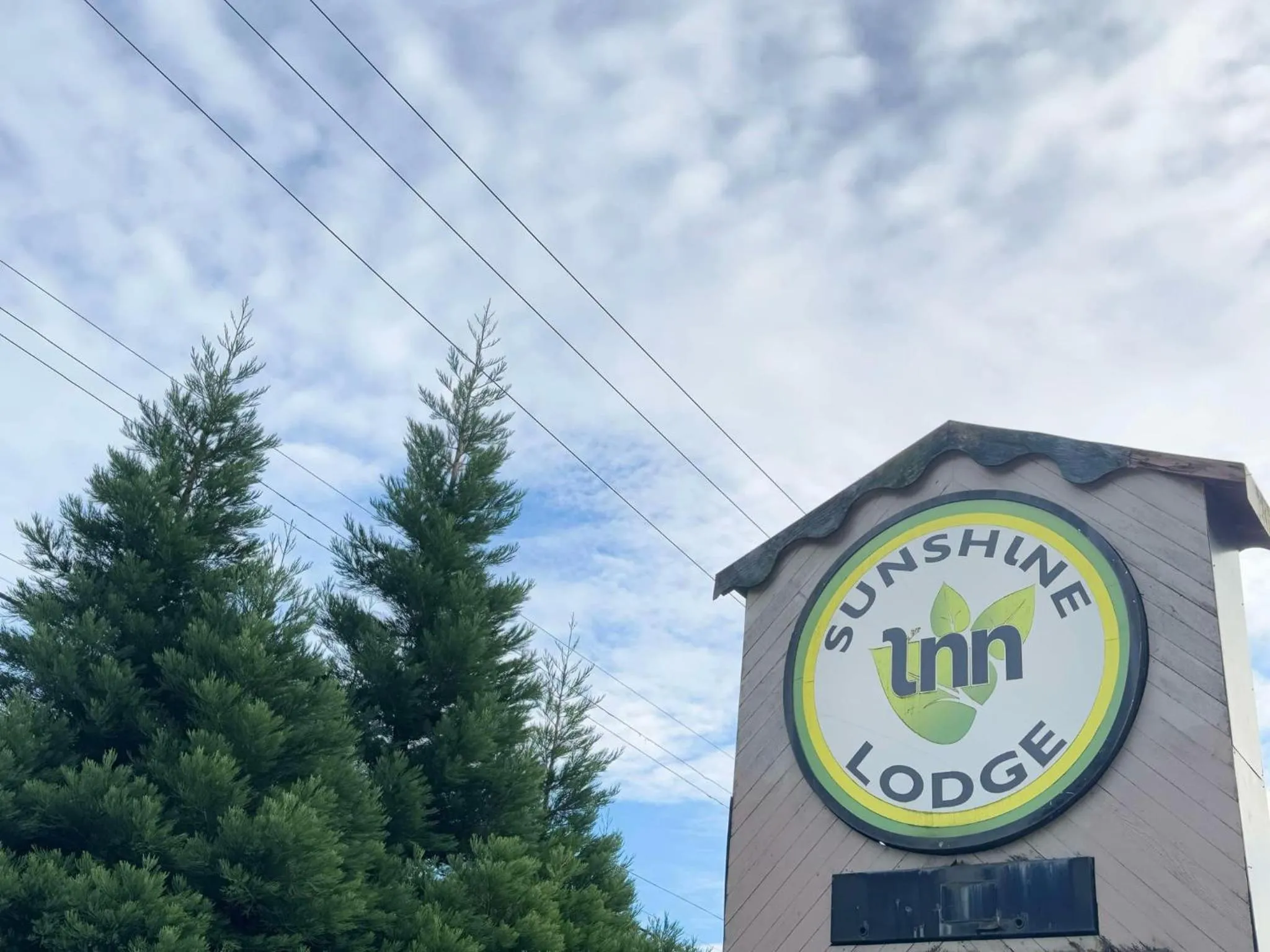 Property building in Sunshine Lodge Inn