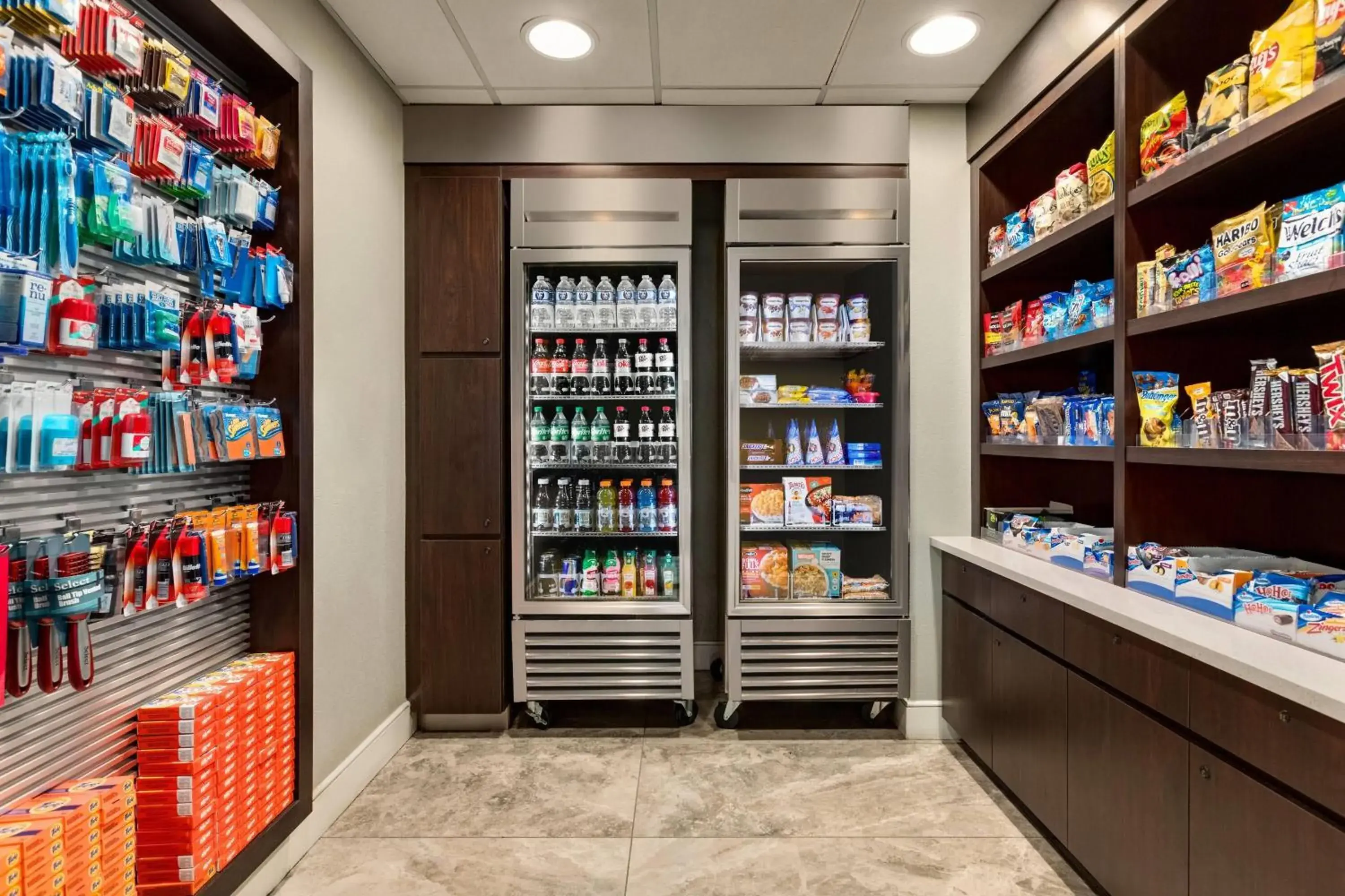 Food and drinks in La Quinta by Wyndham Arlington North 6 Flags Dr Food and drinks in La Quinta by Wyndham Arlington North 6 Flags Dr