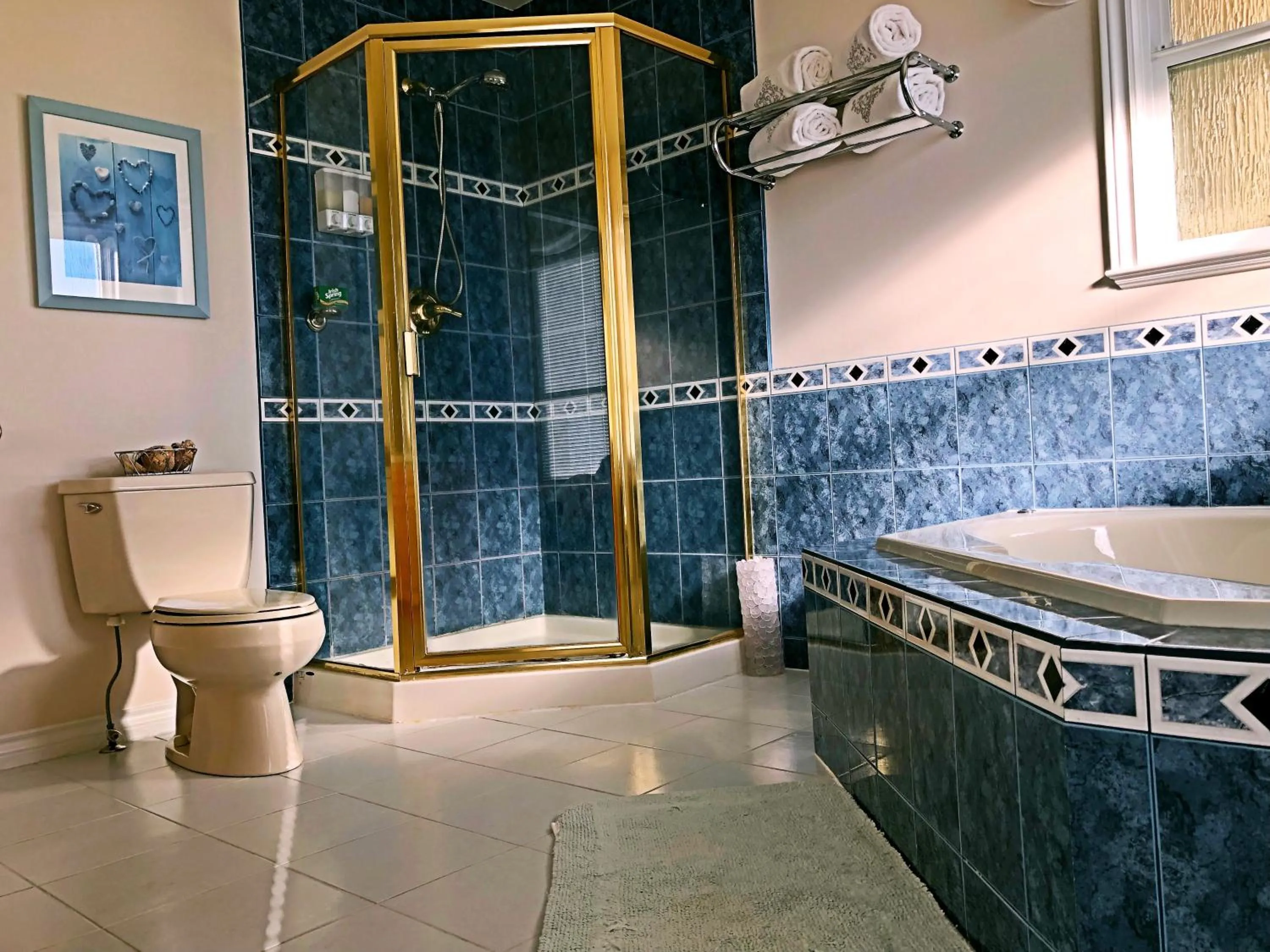 Shower in Star of the Sea guest house