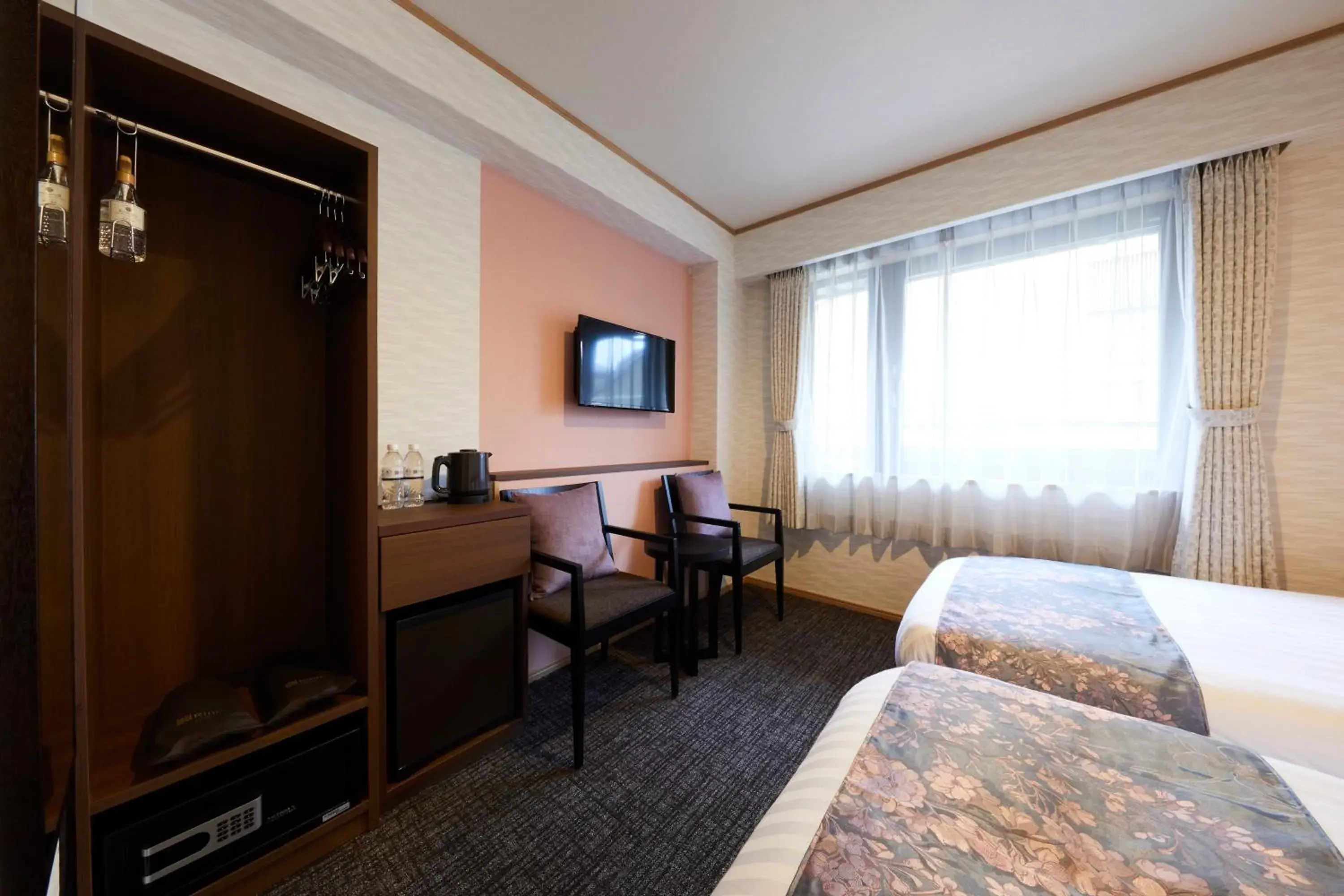 Photo of the whole room, Bed in Rinn Miyagawacho Grande Photo of the whole room, Bed in Rinn Miyagawacho Grande