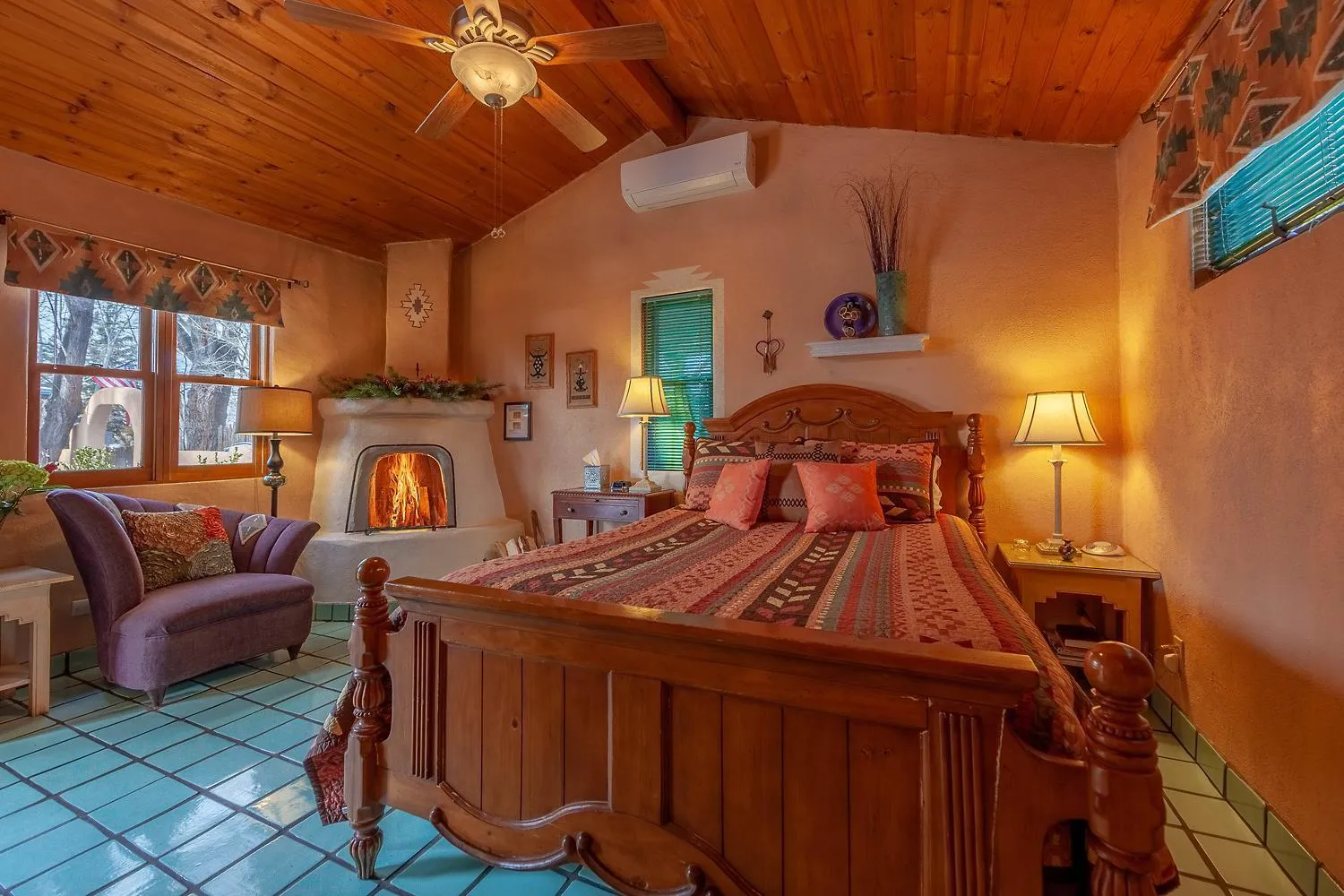 Bed in Dreamcatcher B&B