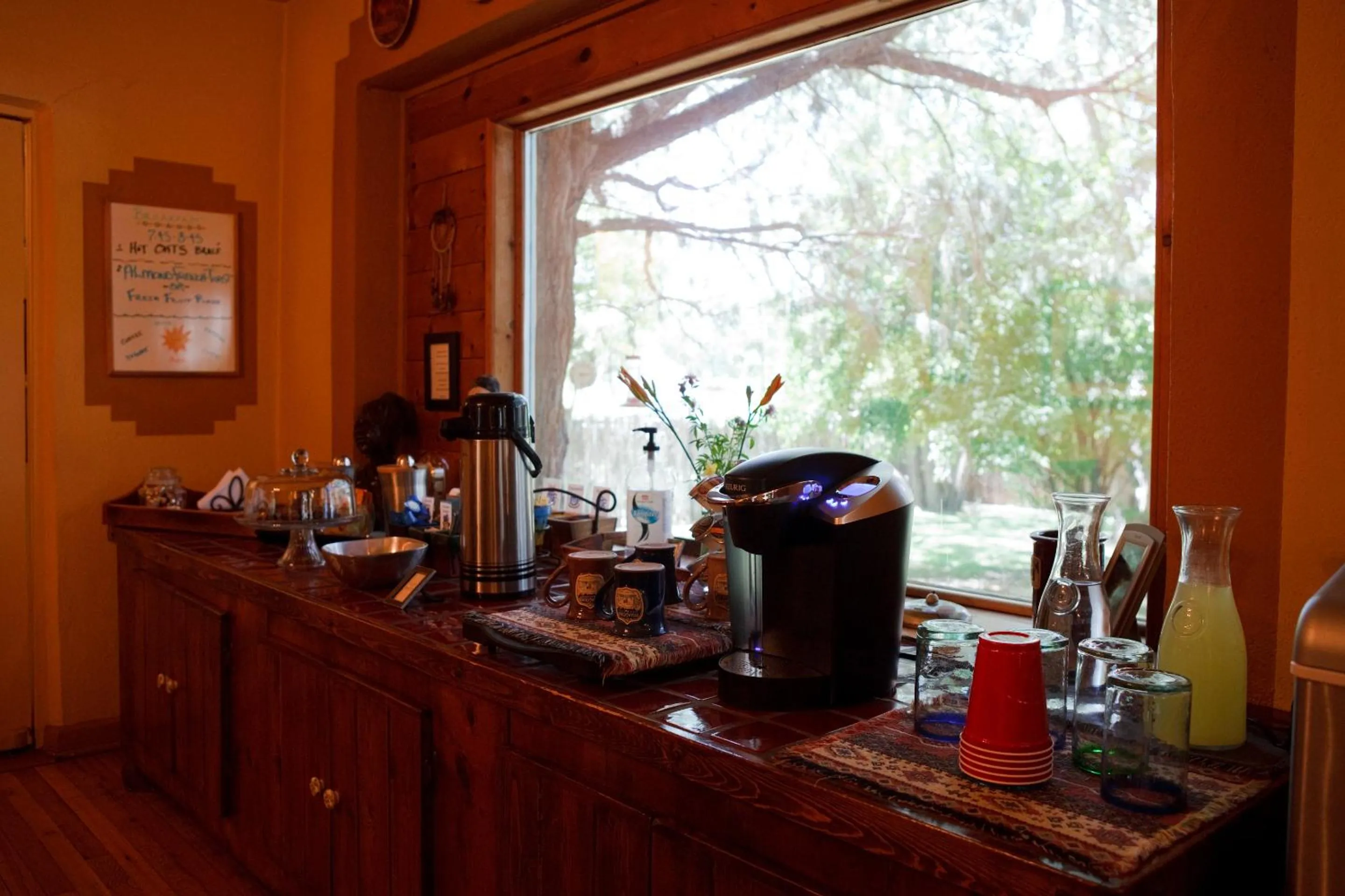 Communal lounge/ TV room in Dreamcatcher B&B