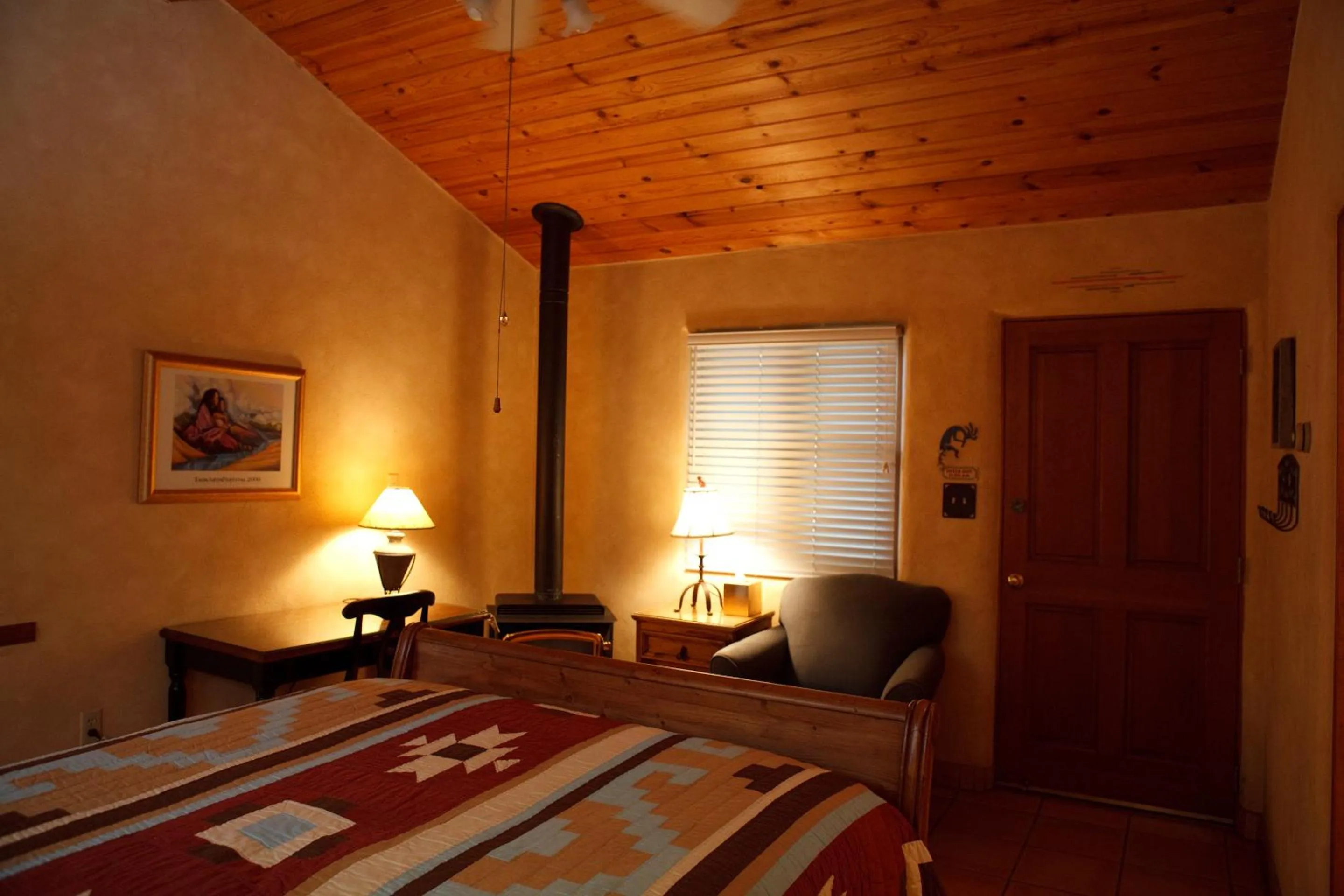 Bedroom, Bed in Dreamcatcher B&B