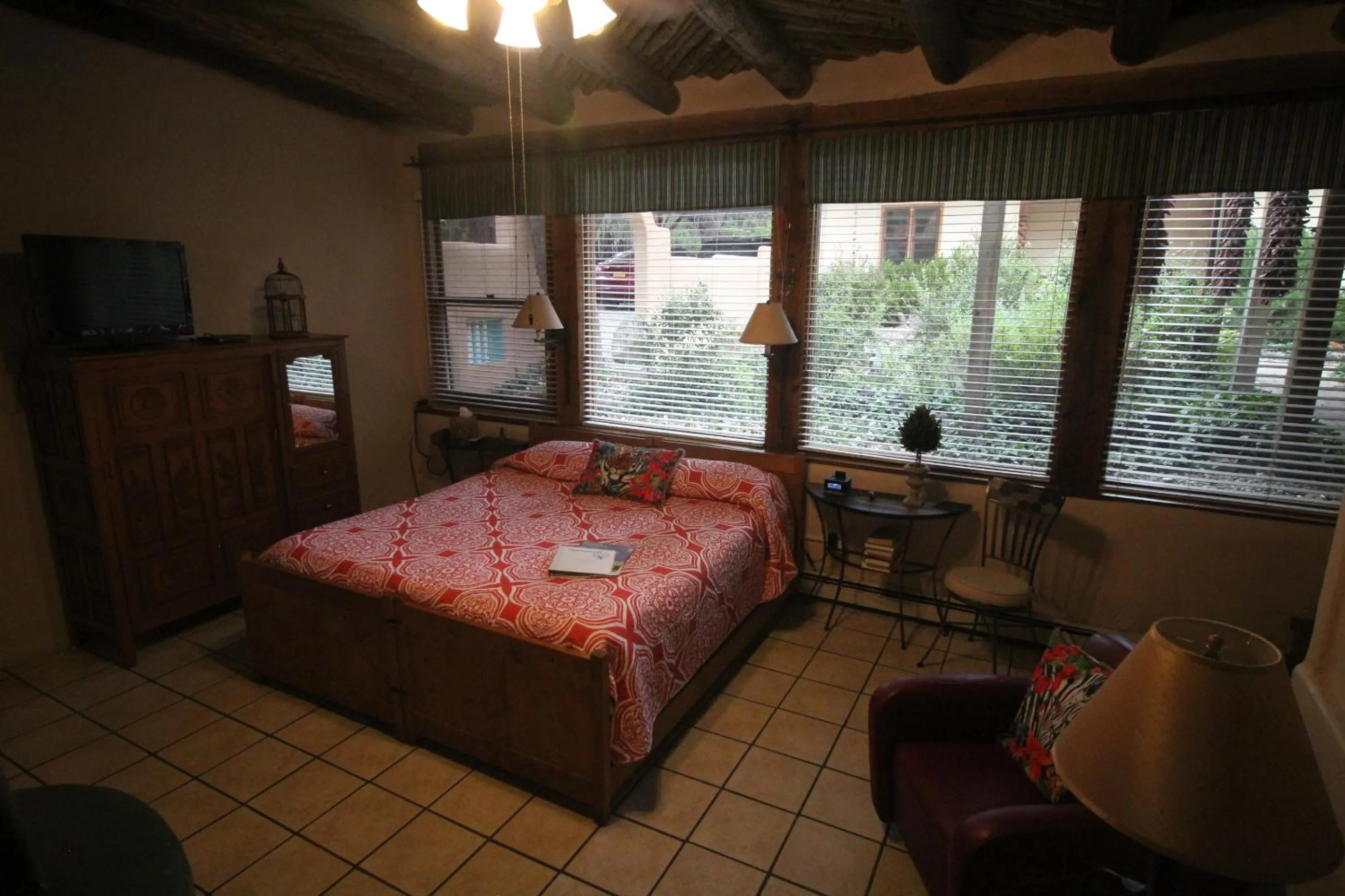 Bed in Dreamcatcher B&B