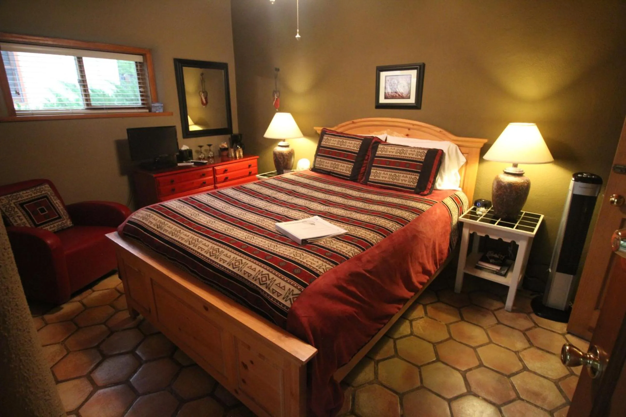 Bed in Dreamcatcher B&B