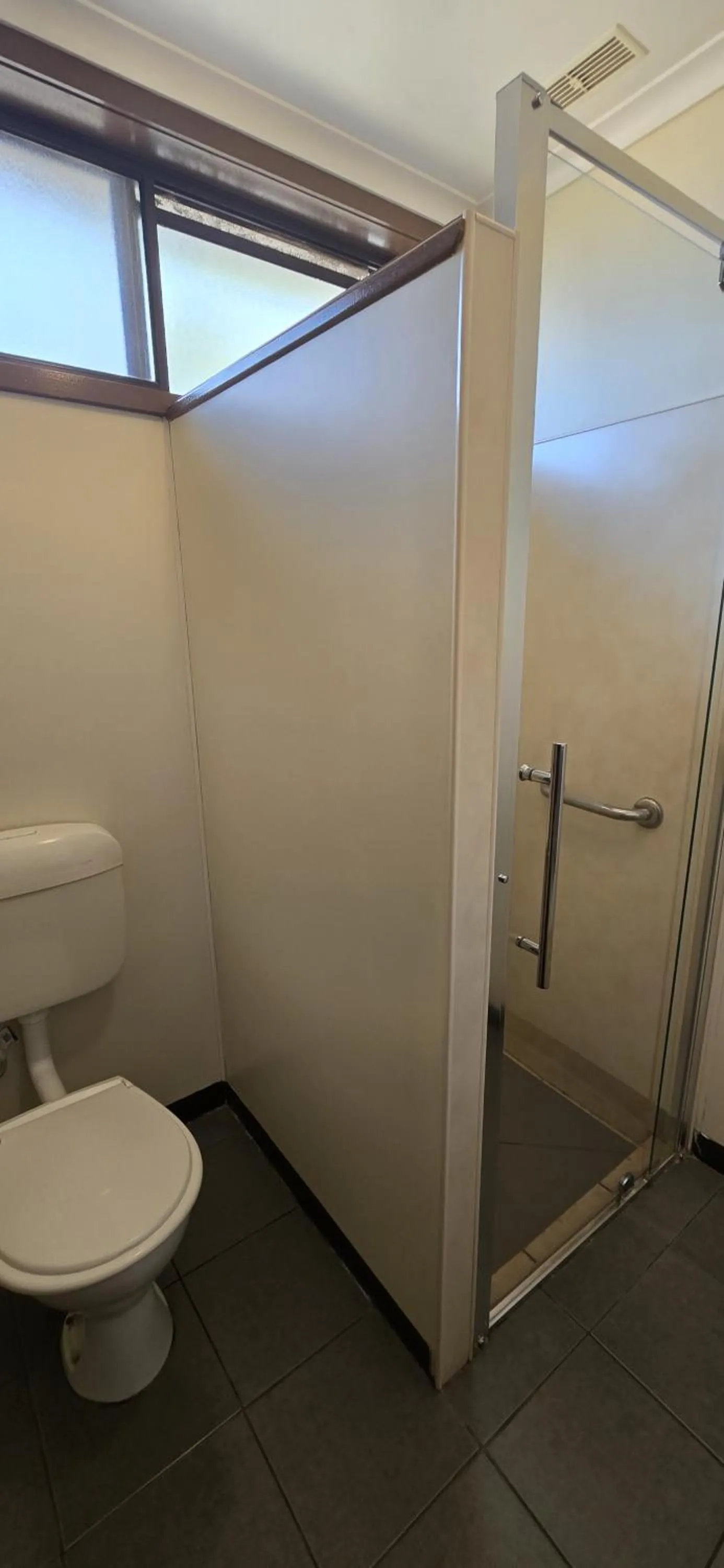 Toilet in Admella Motel