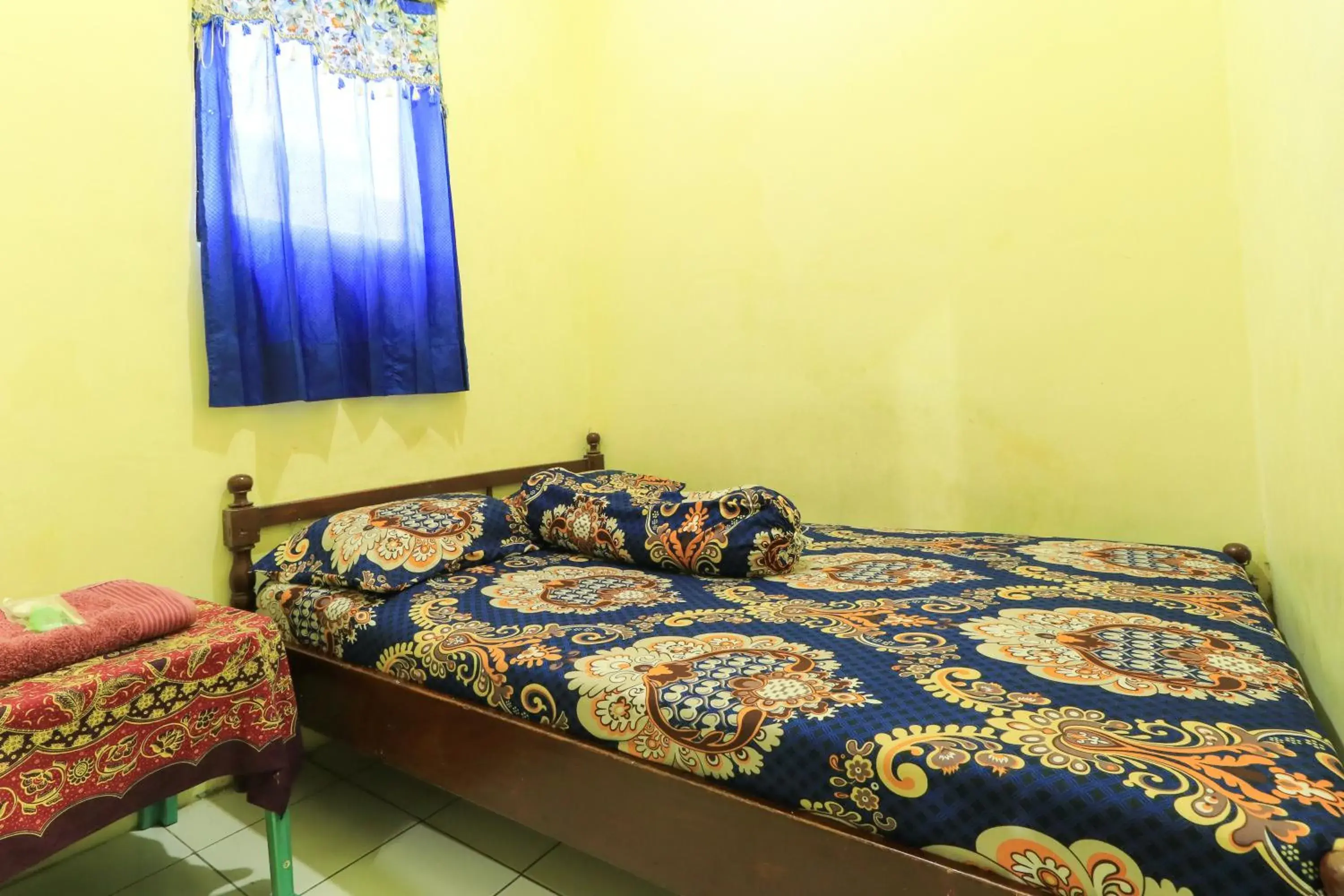 Bedroom, Bed in Dharmawati Homestay Syariah at Terminal Purabaya Bedroom, Bed in Dharmawati Homestay Syariah at Terminal Purabaya