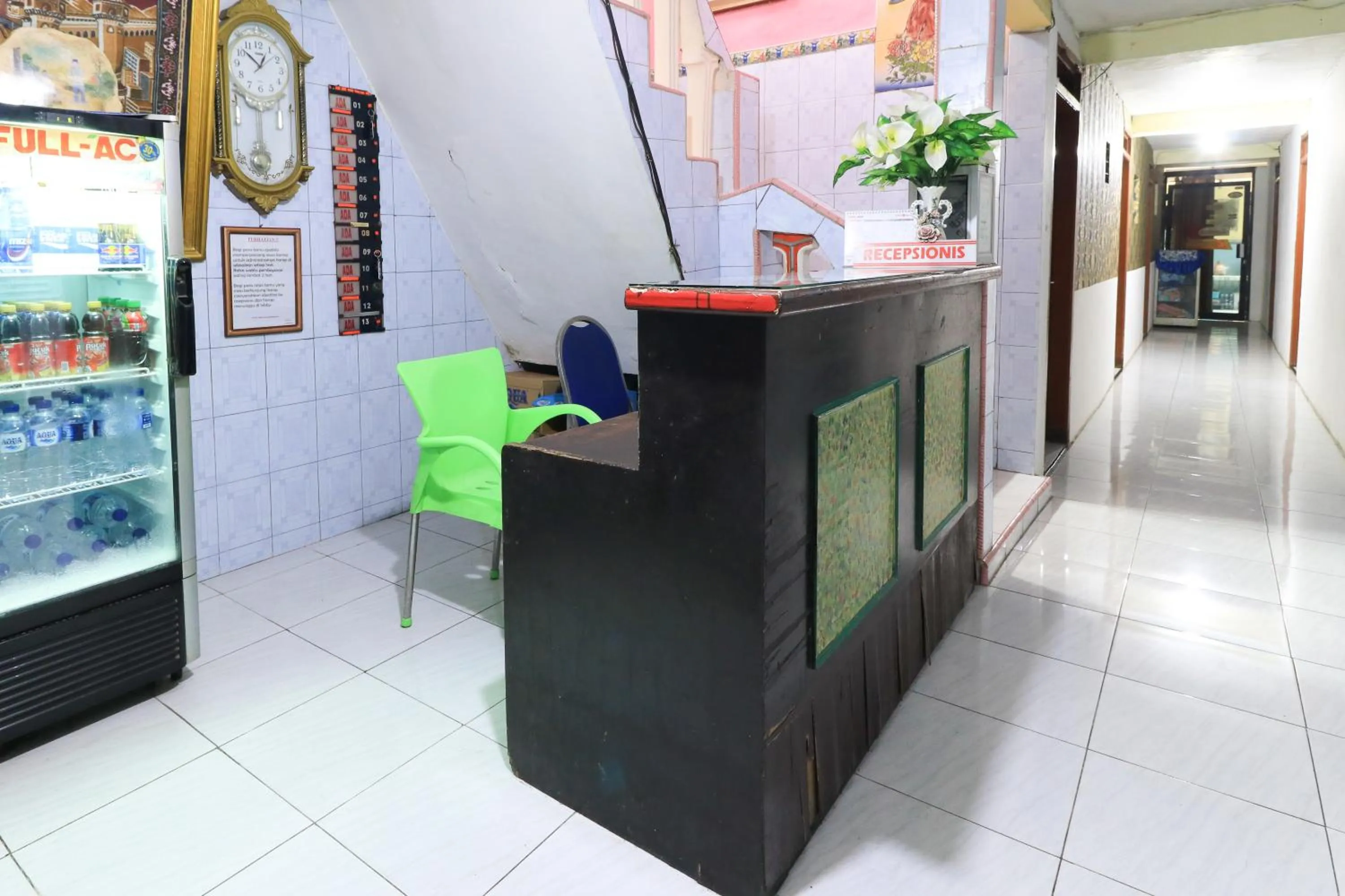 Lobby or reception in Dharmawati Homestay Syariah at Terminal Purabaya